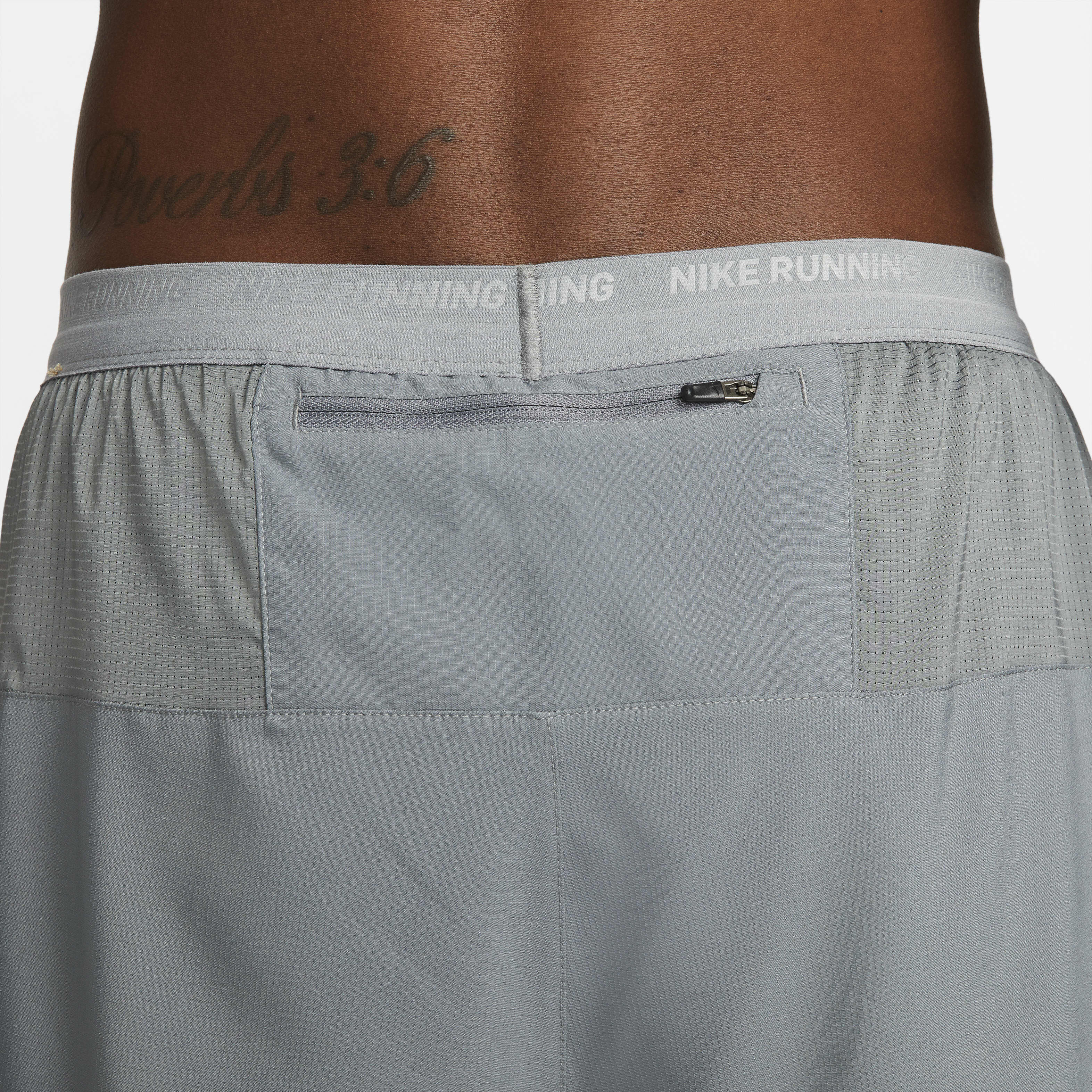 Nike Stride image number 5