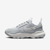 Nike TC 7900