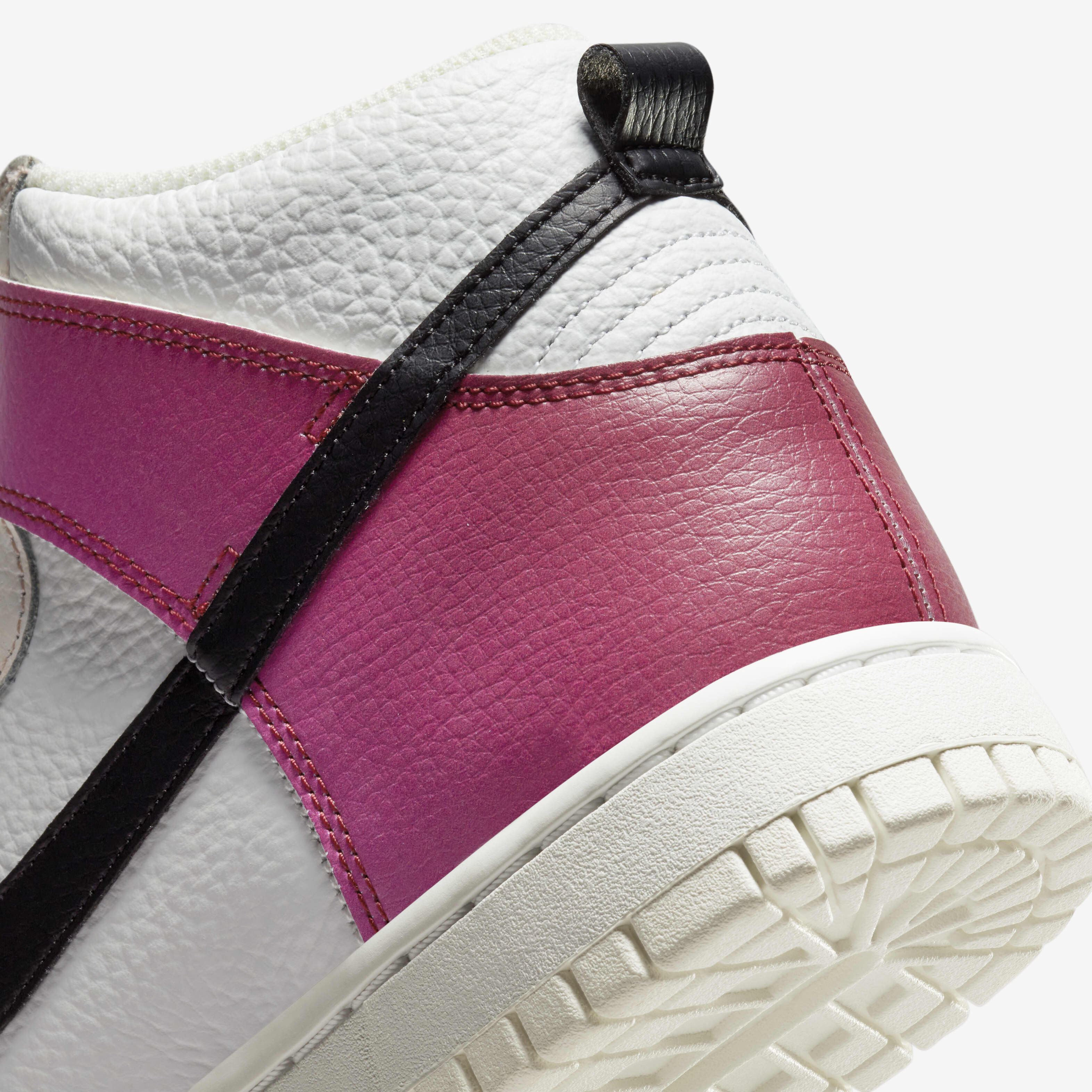 Nike Dunk High image number 8