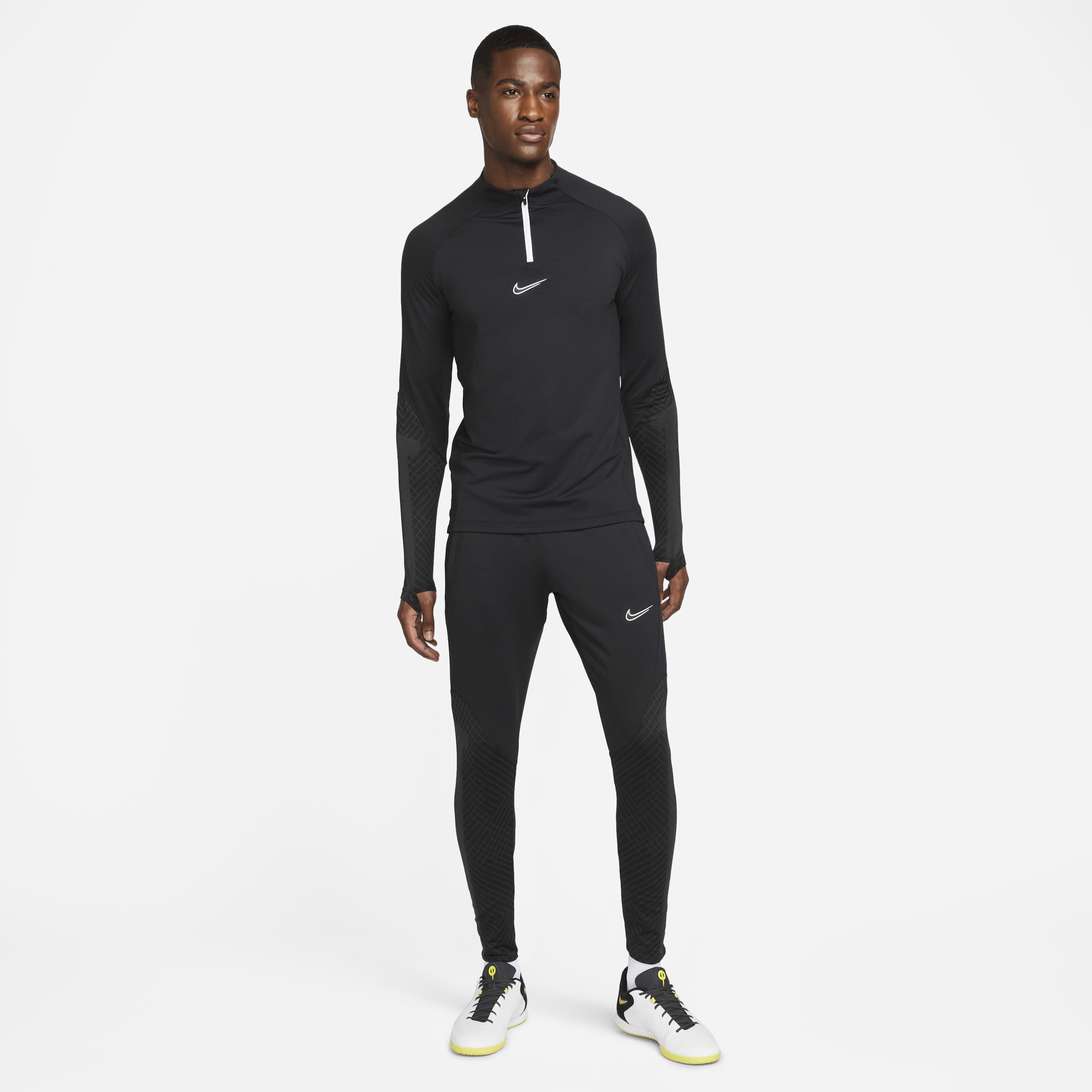 Nike Dri-FIT Strike image number 5