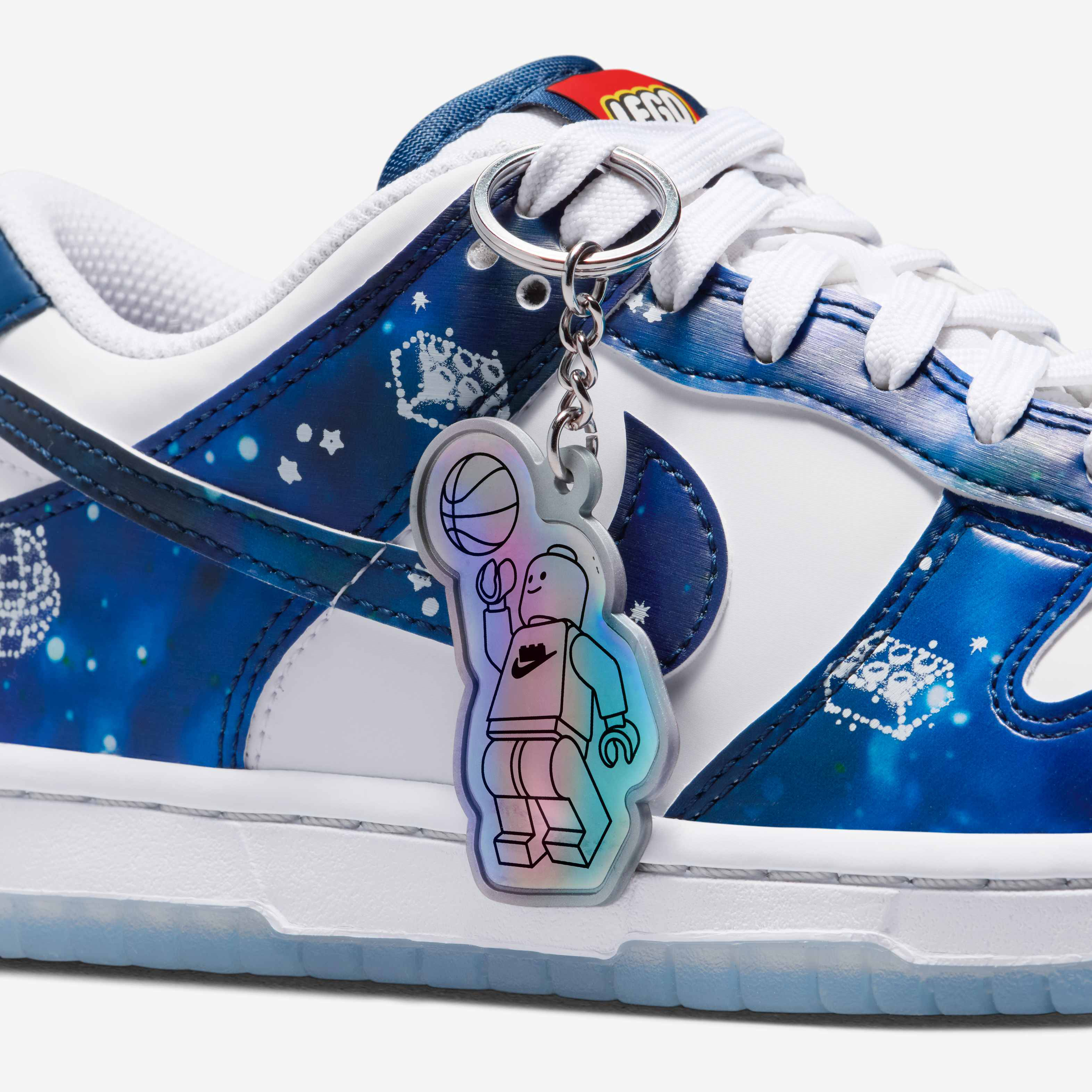 نايكي دانك لو x تشكيلة ليجو image number 9