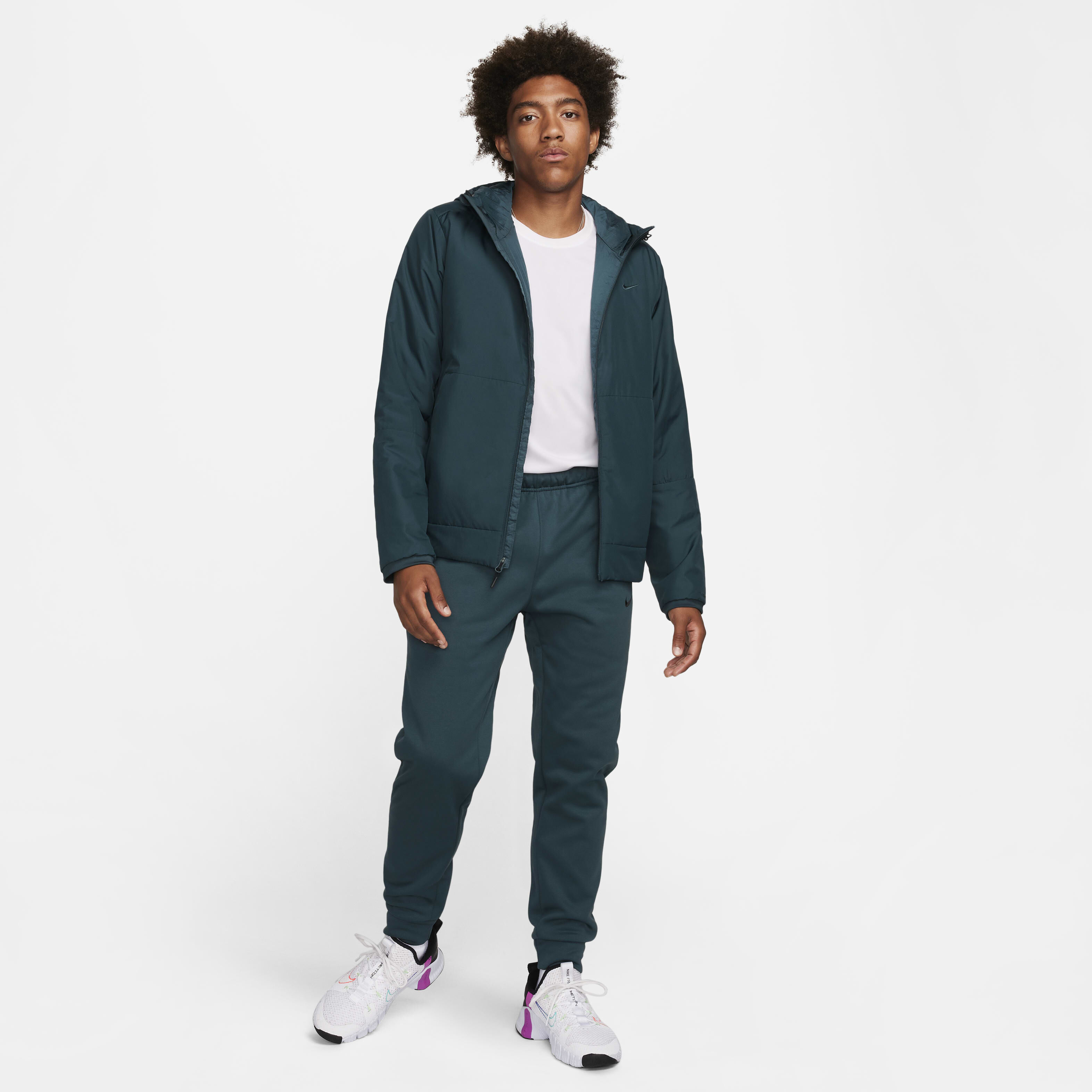 Nike Therma image number 5