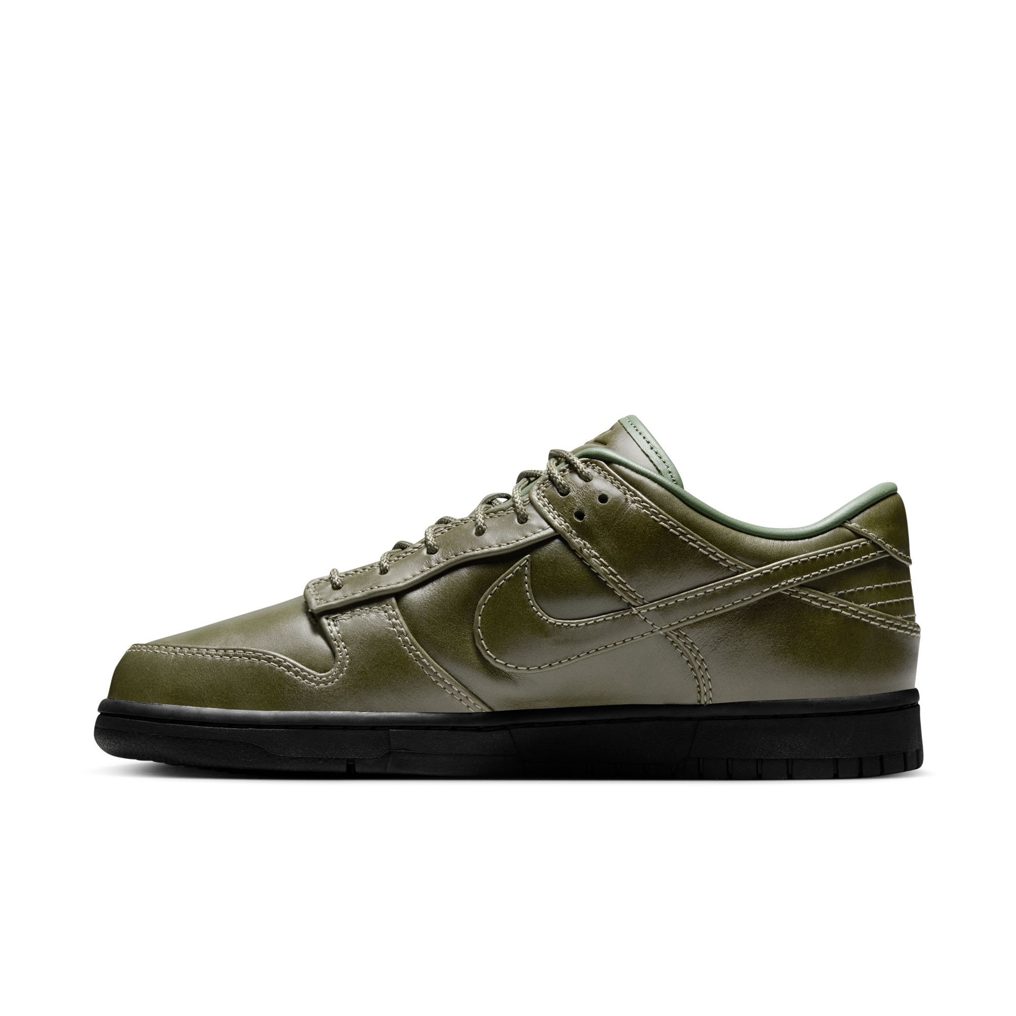 Nike Dunk Low Retro Premium image number 4