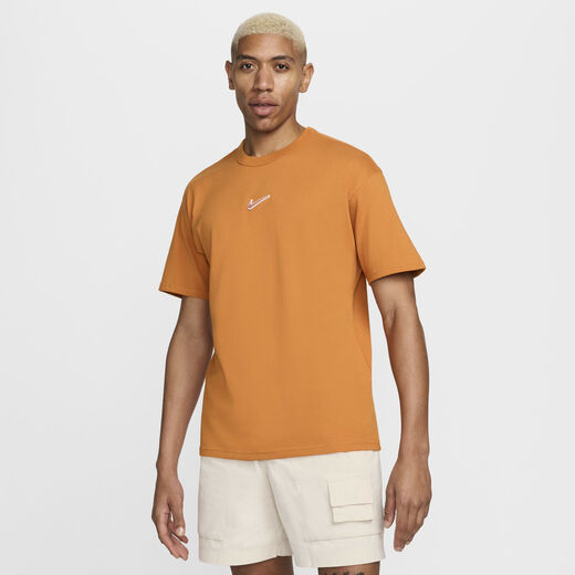 نايكي سبورتسوير