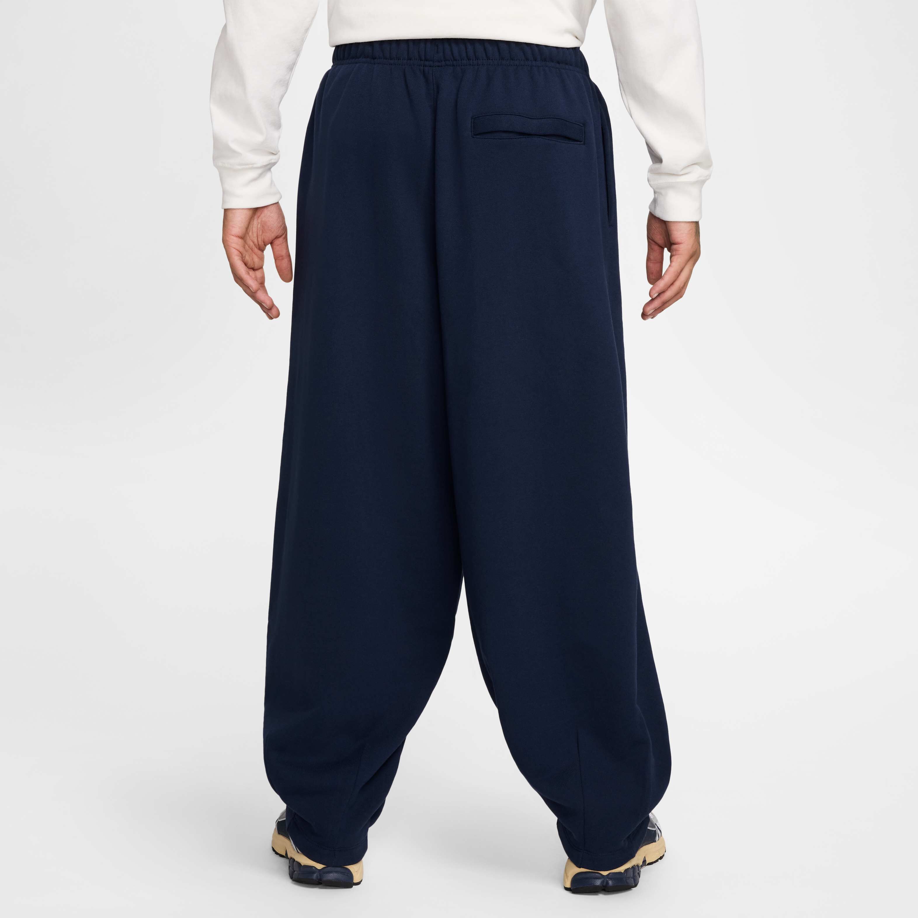 Nike Club Fleece image number 1