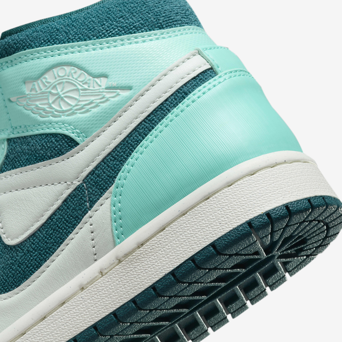 Air Jordan 1 Mid SE image number 7 Air Jordan 1 Mid SE image number 7