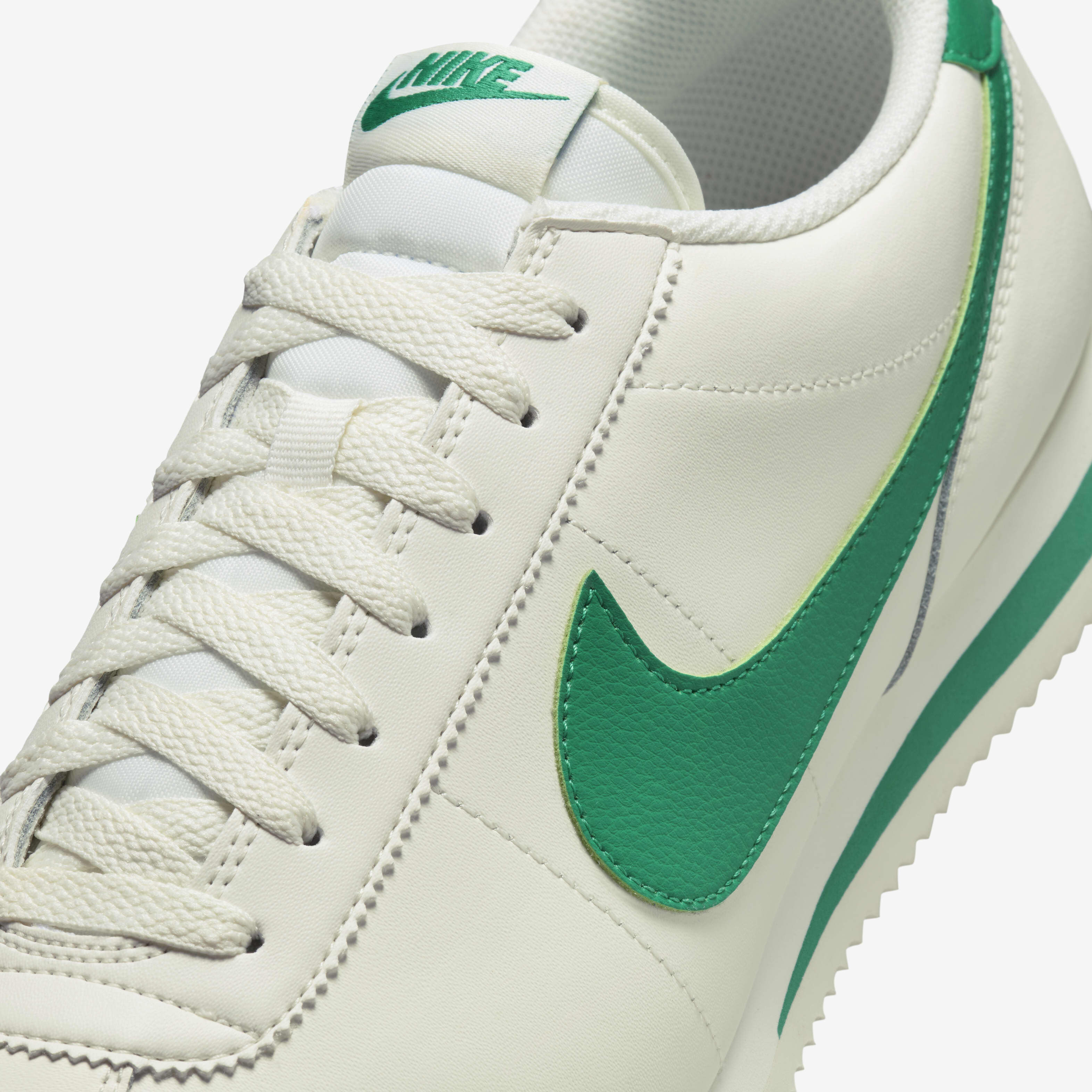Nike cortez leather trainers in white best sale