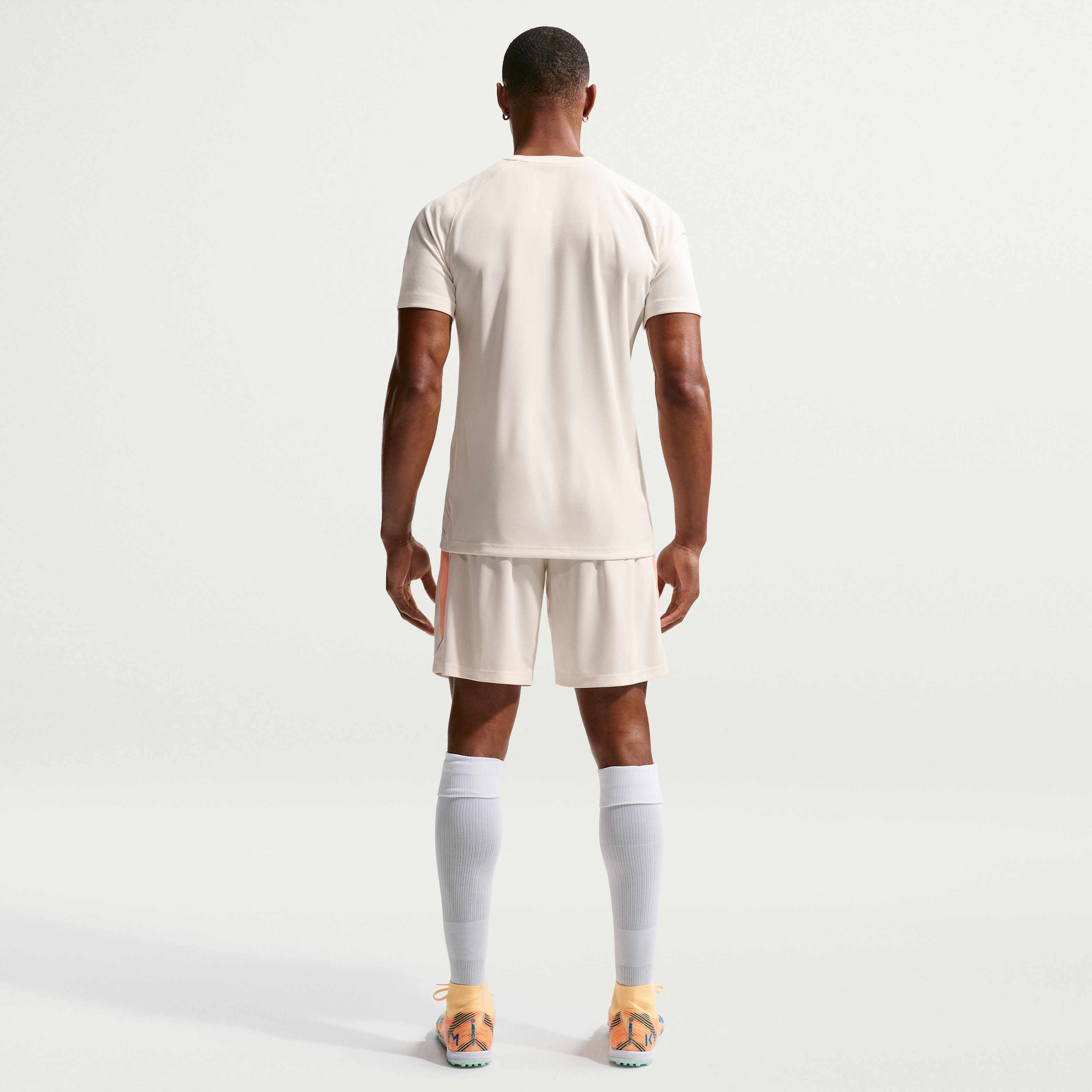 Nike Strike image number 4