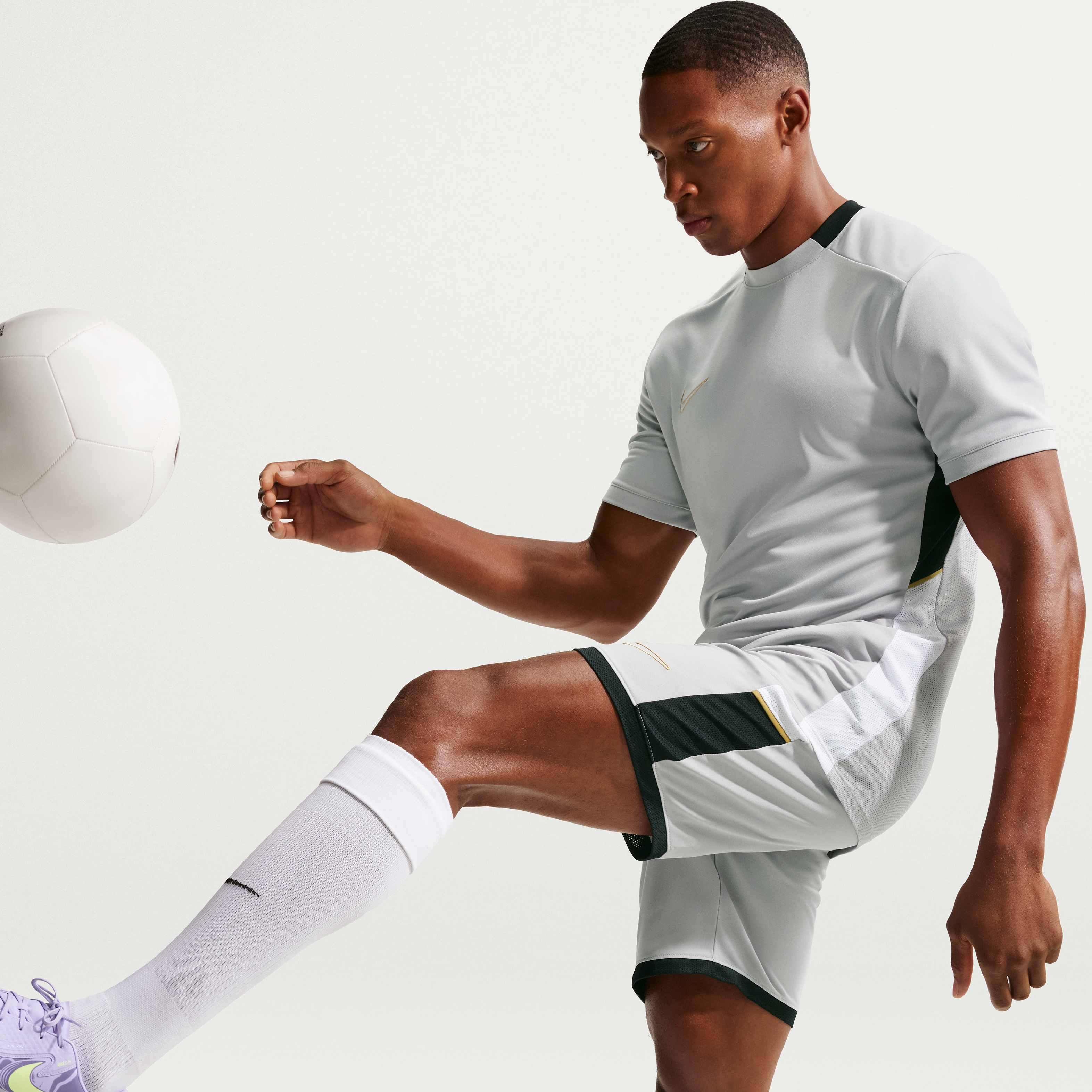 Nike Academy image number 3