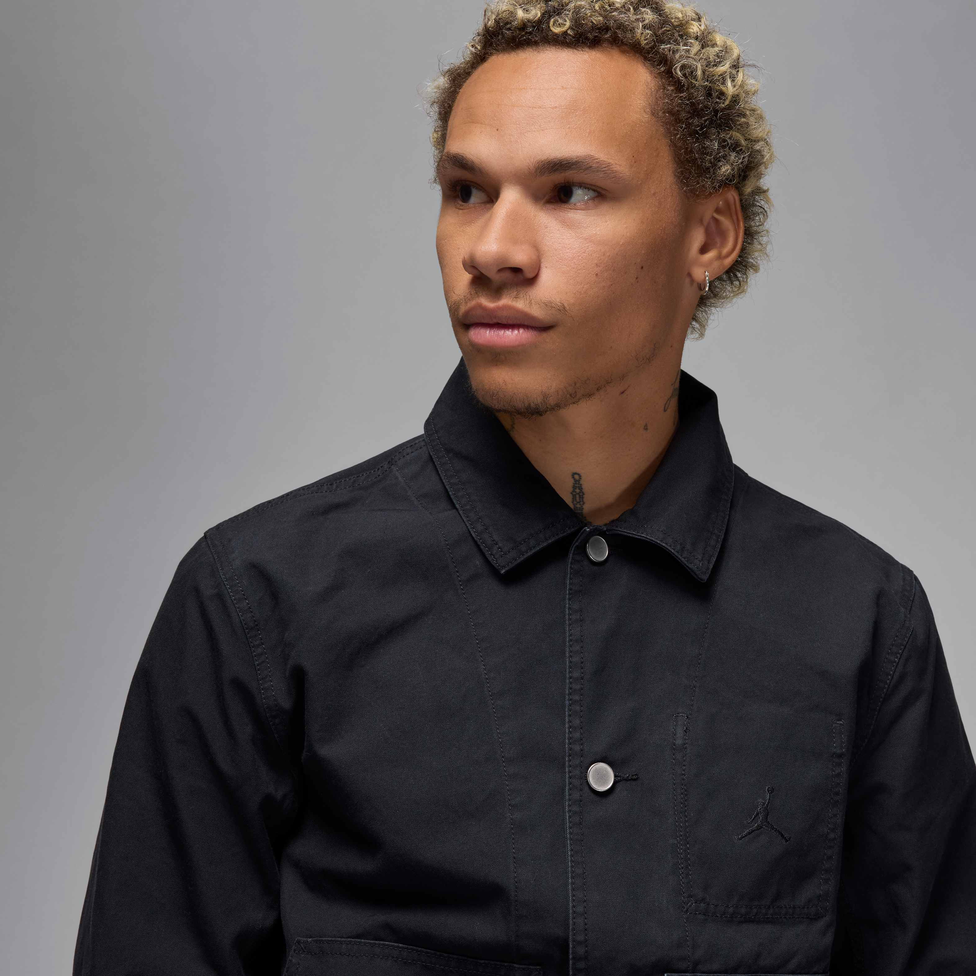 Jordan Essentials Chicago image number 2