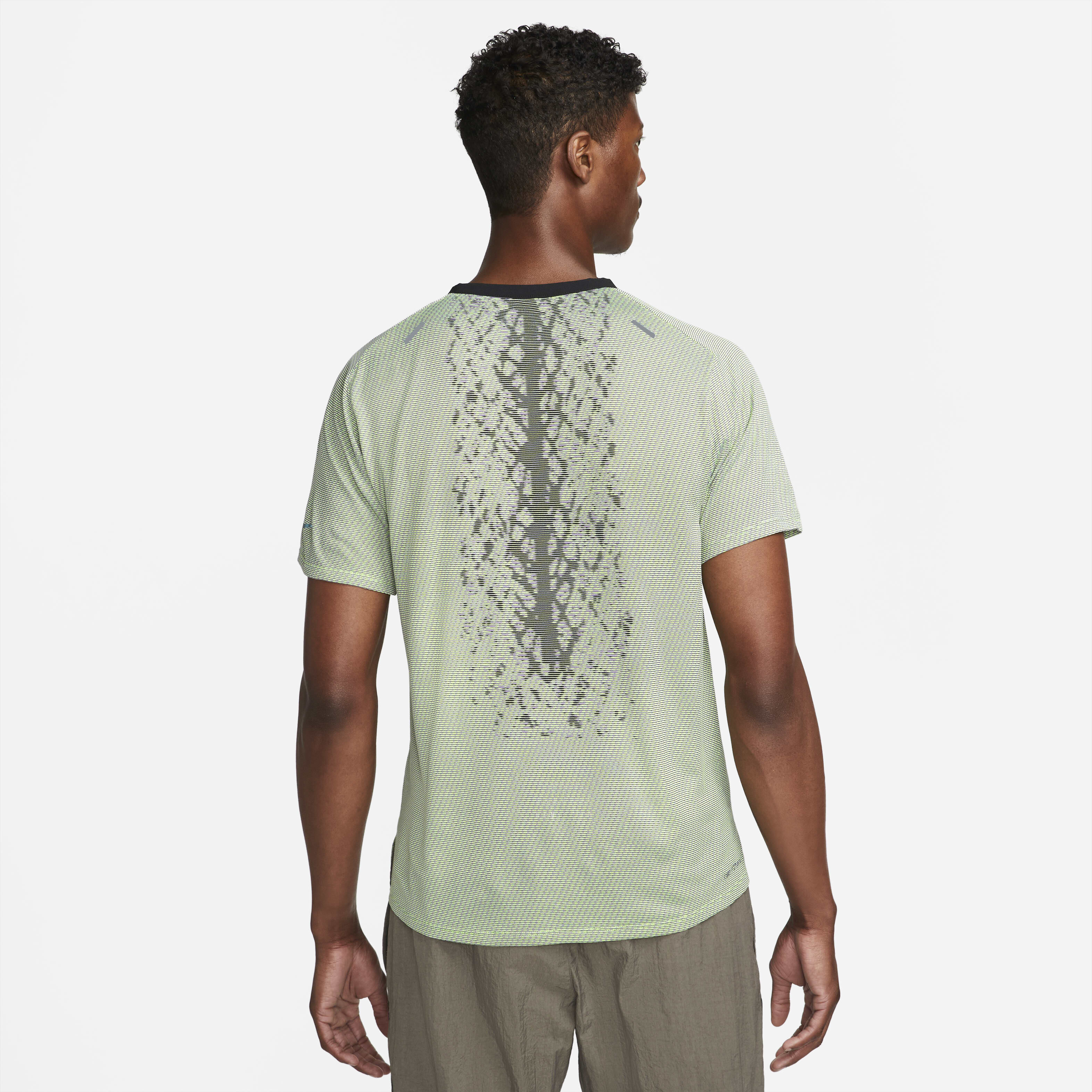 Nike Dri-FIT ADV Run Division TechKnit image number 1