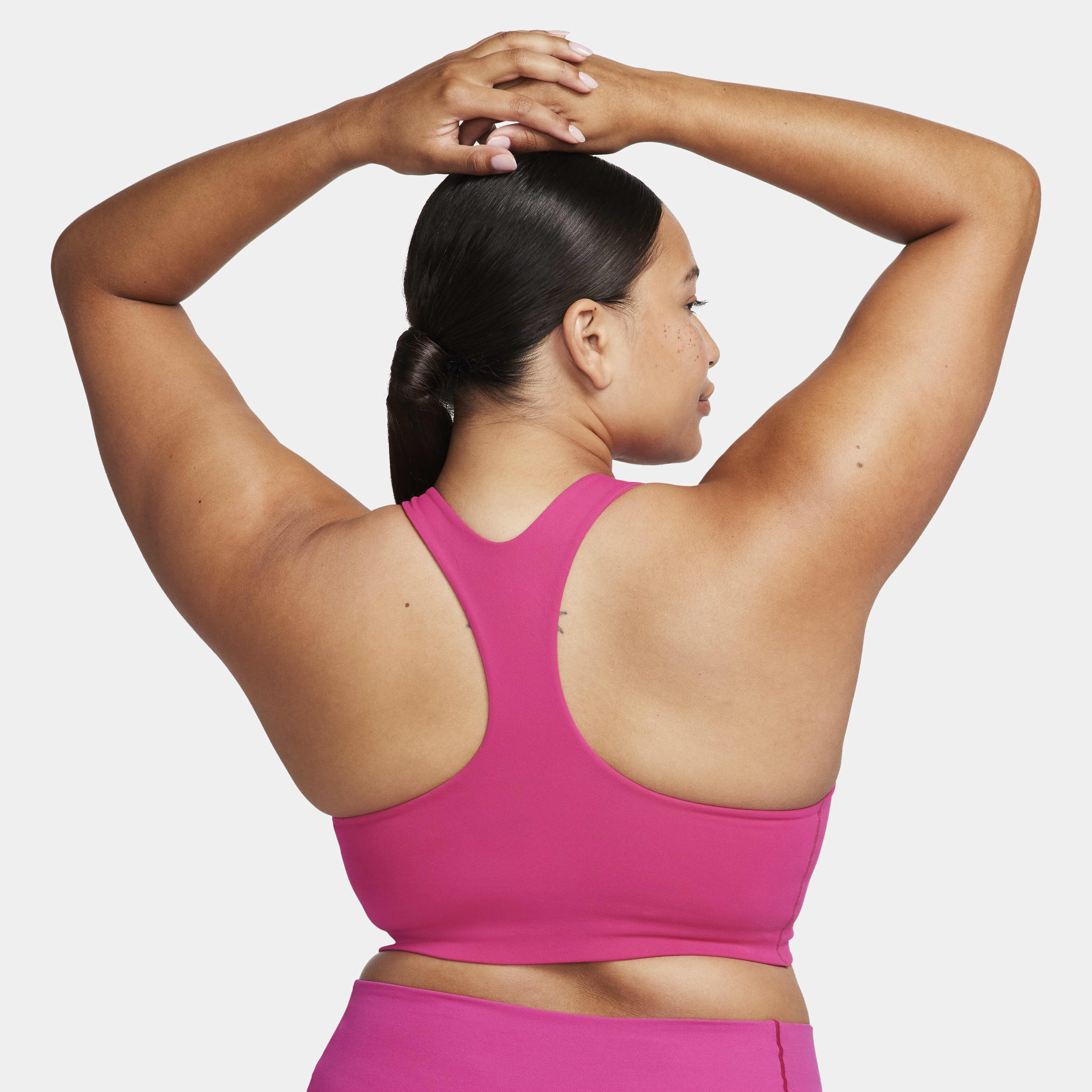 نايكي يوجا اليت كيرف image number 1