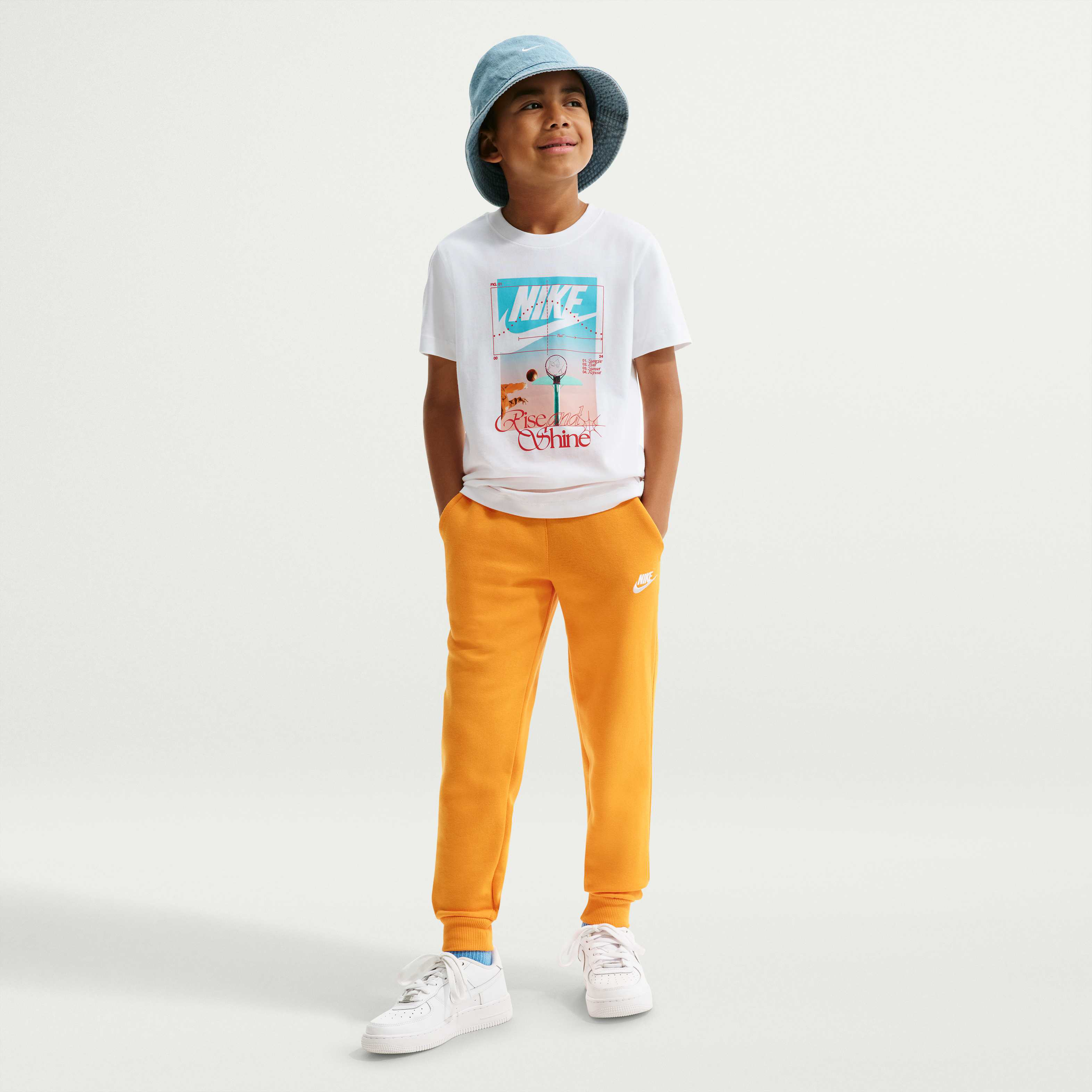 نايكي سبورتسوير image number 3