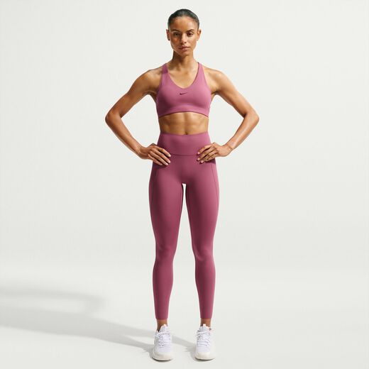 Nike Universa