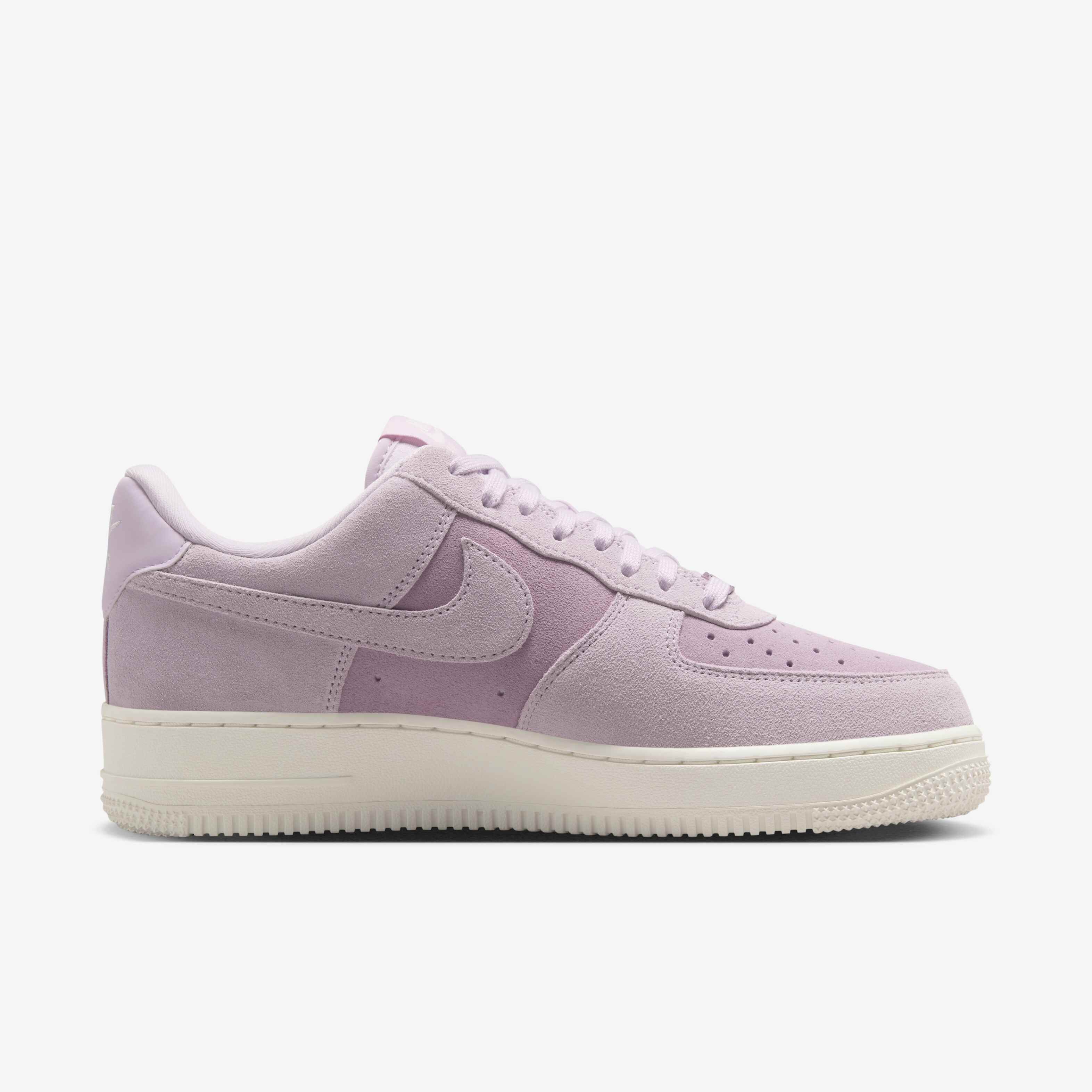 Nike Air Force 1 '07 image number 2