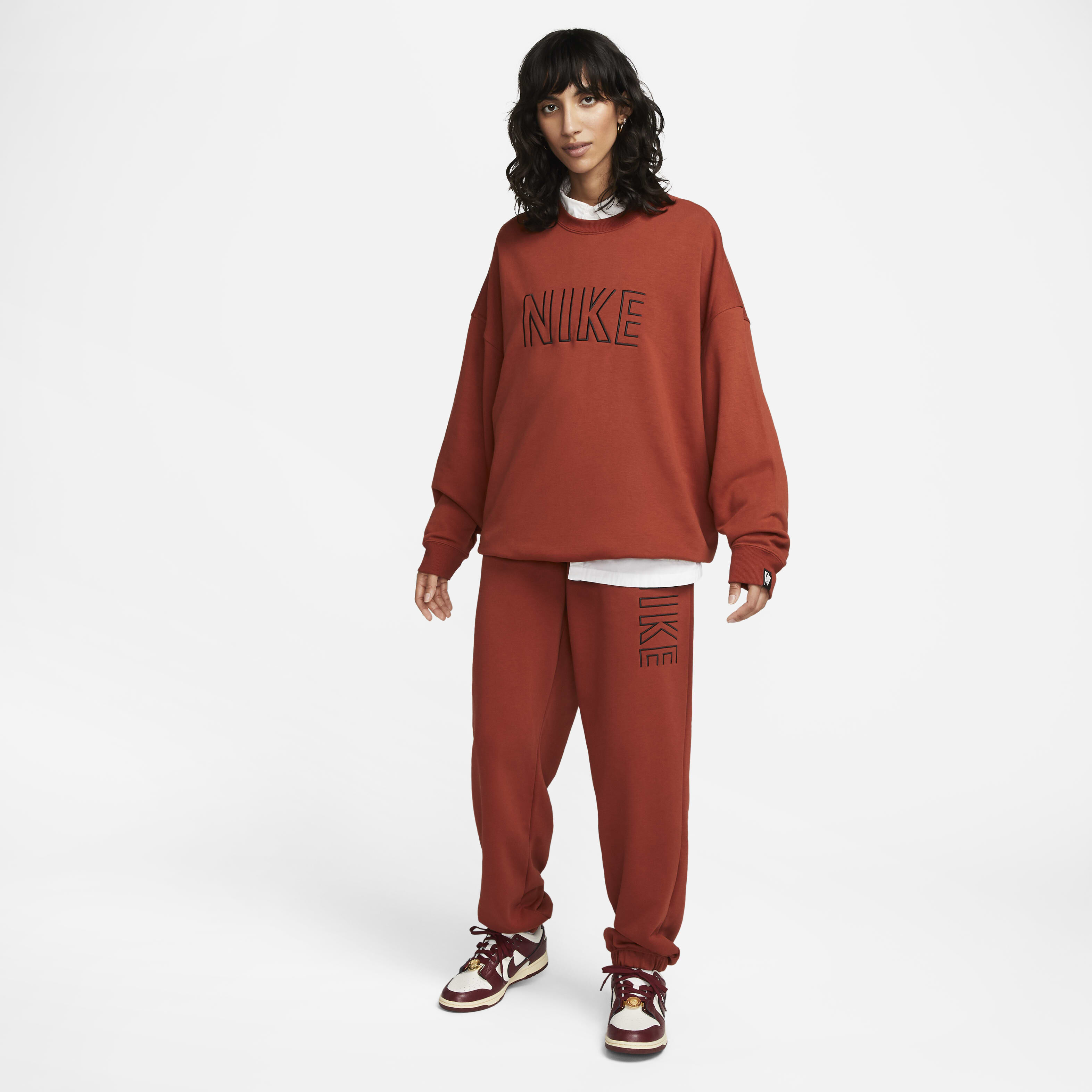 Tan nike crewneck womens outlet