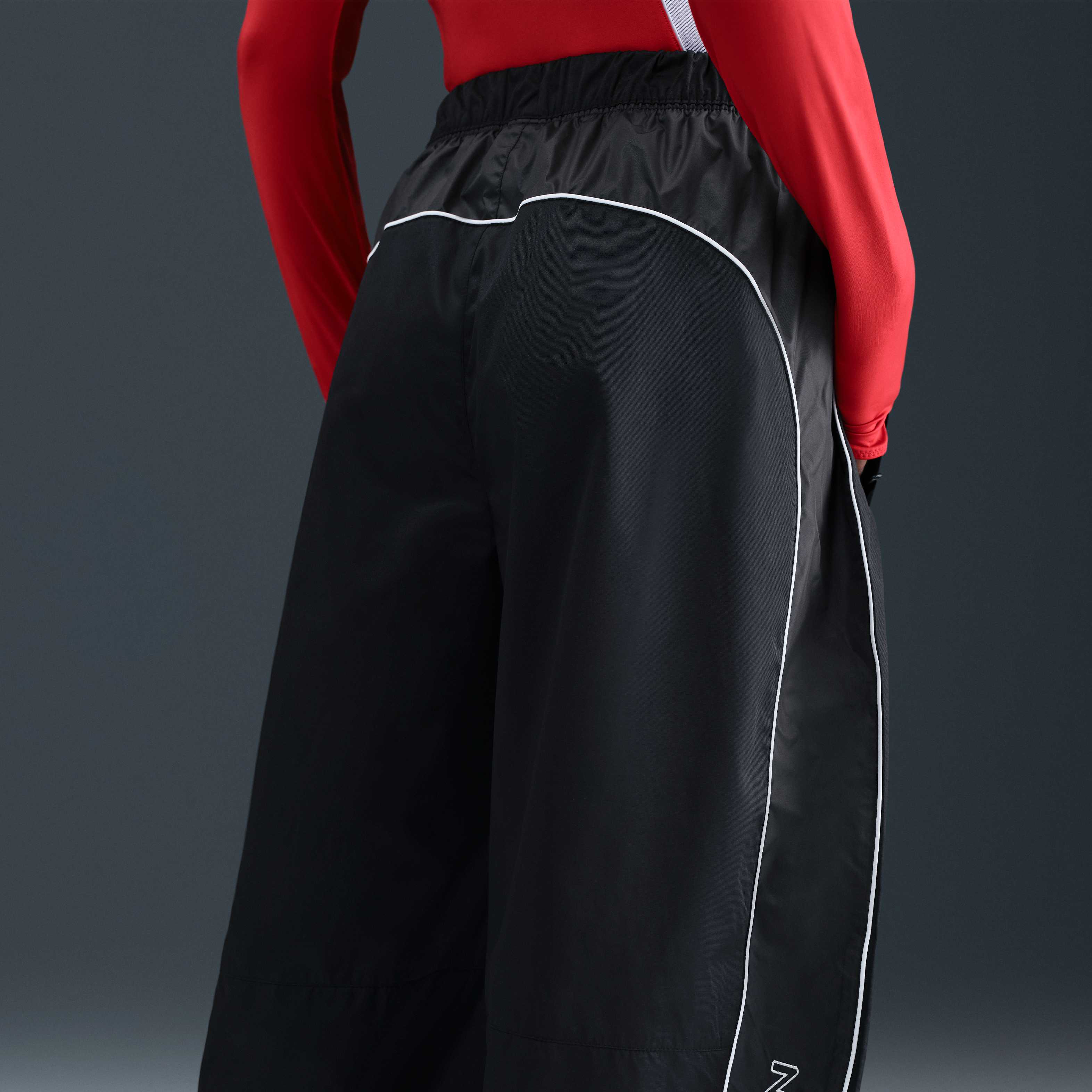 Nike Sportswear Shox image number 2