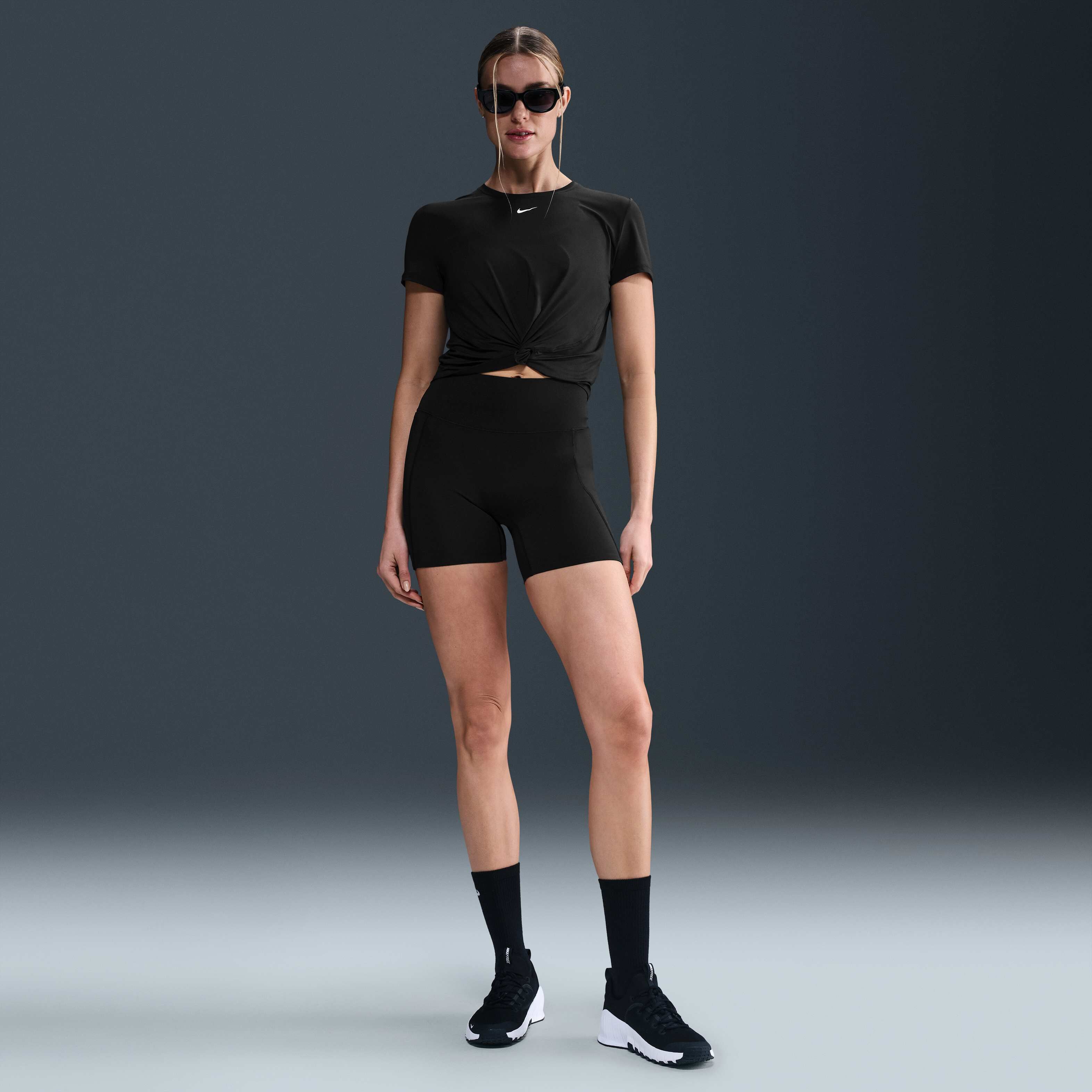 نايكي ون كلاسيك image number 3