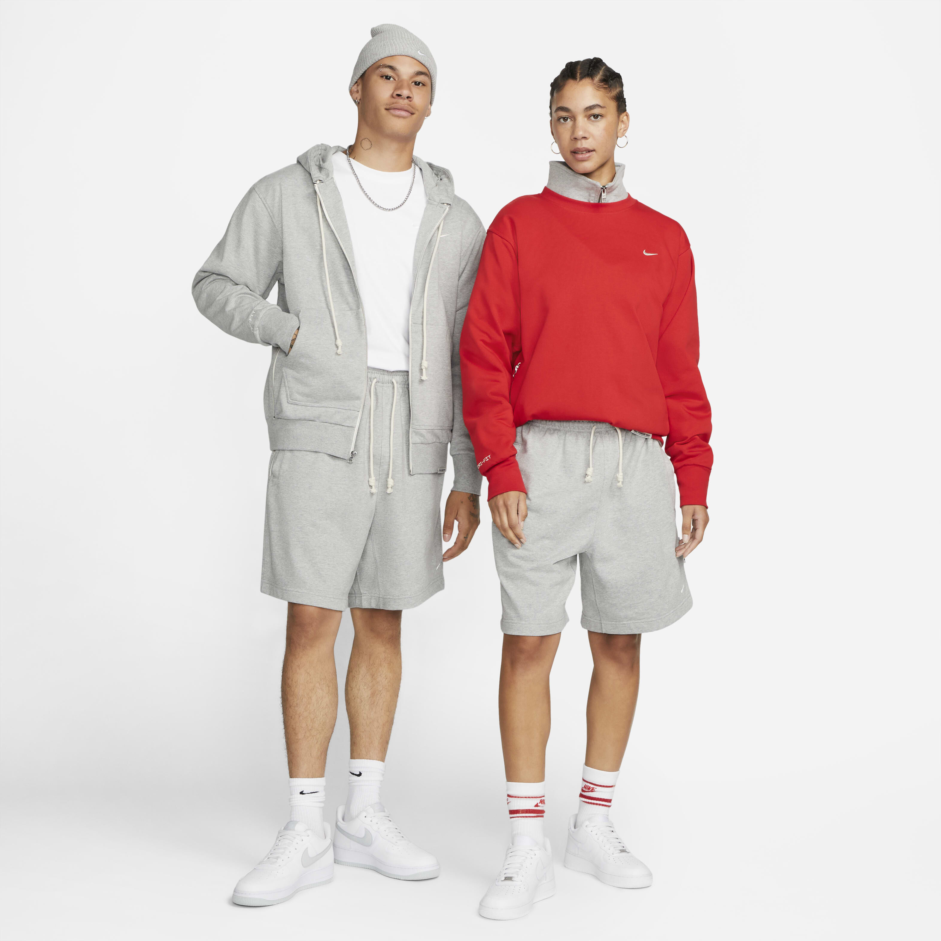 Nike Standard Issue image number 8