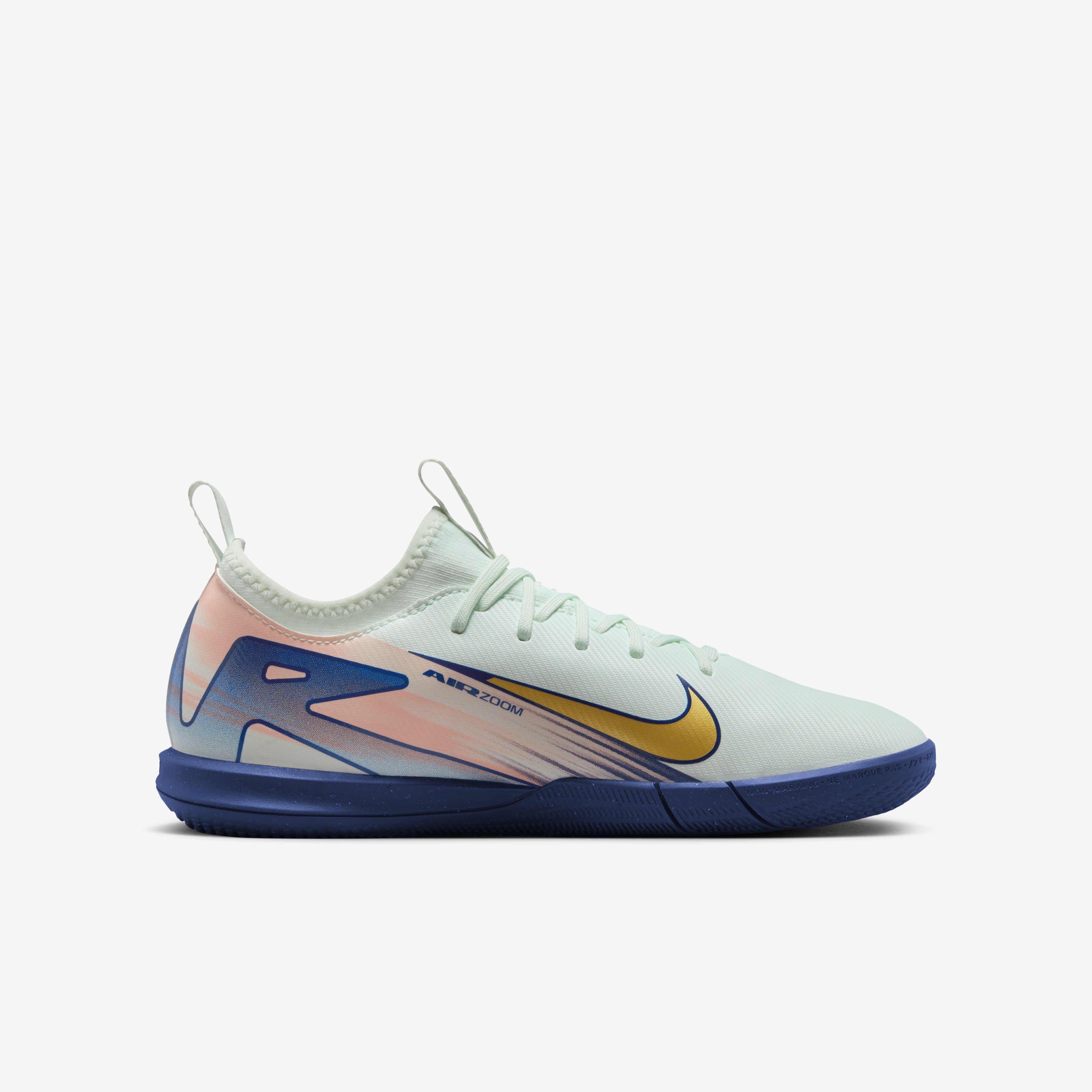 Buy Nike Jr. Vapor 16 Academy Mercurial Dream Speed Older Kids IC Low Top Football Shoes Nike Saudi Official