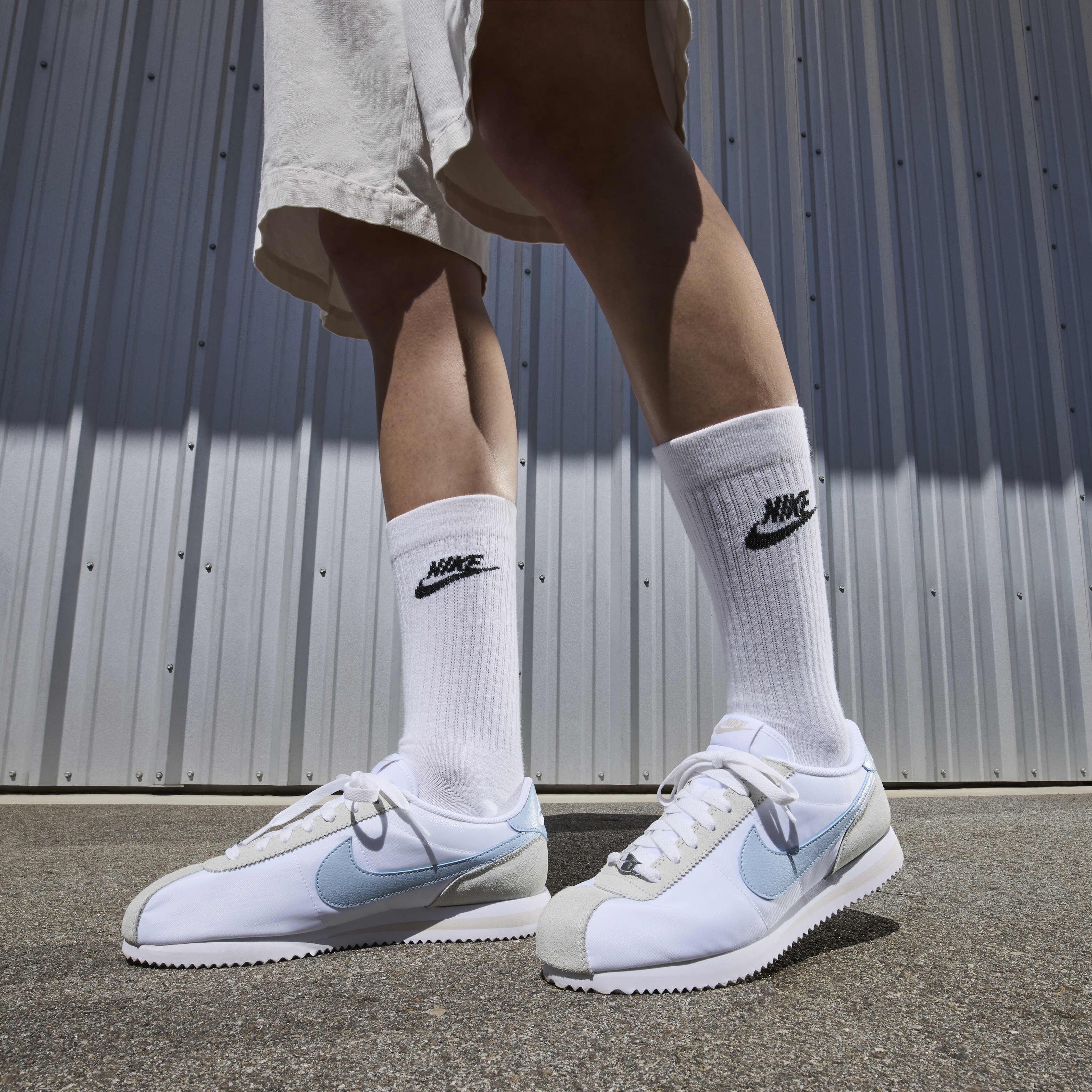 Cortez nike on feet on sale