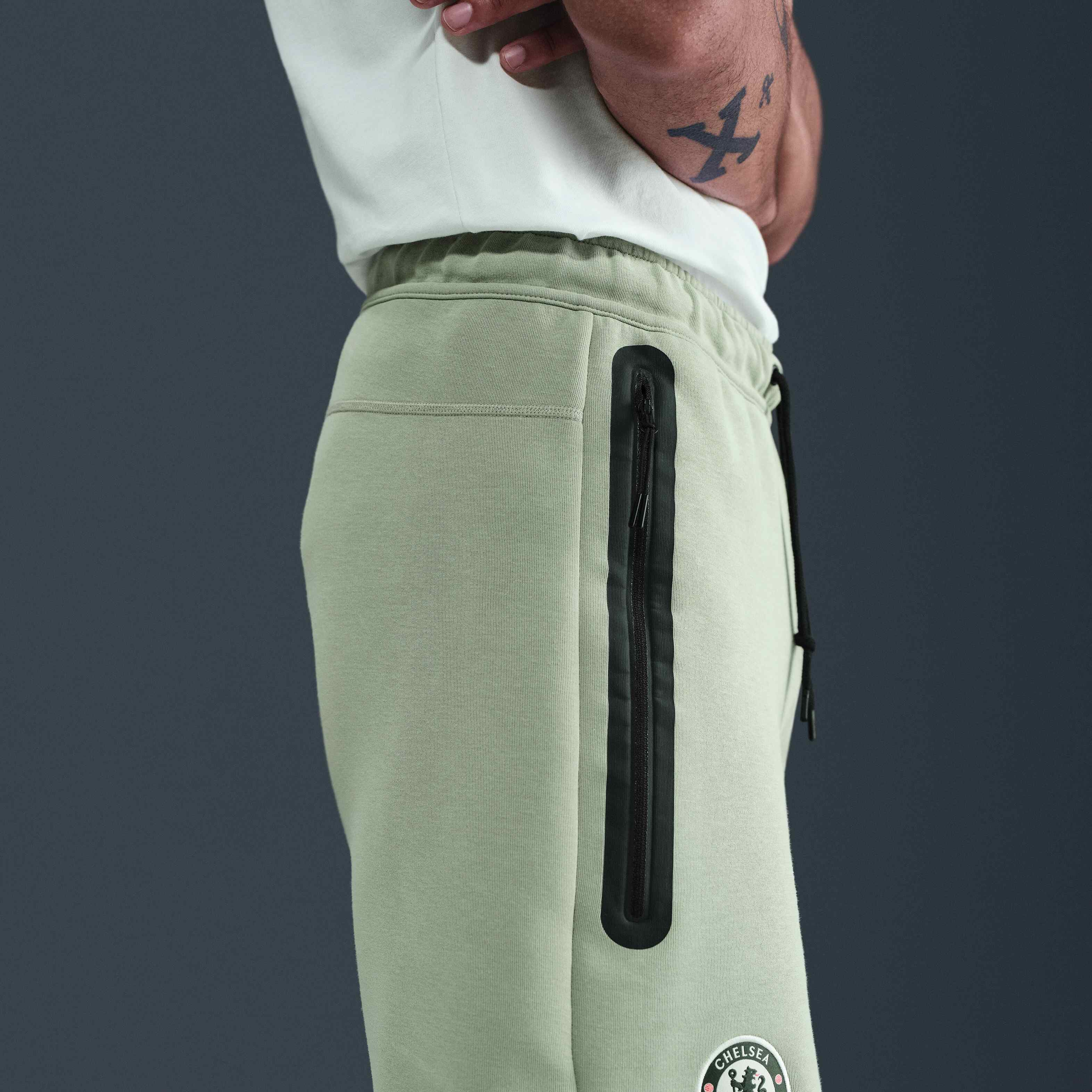 Chelsea F.C. Tech image number 2