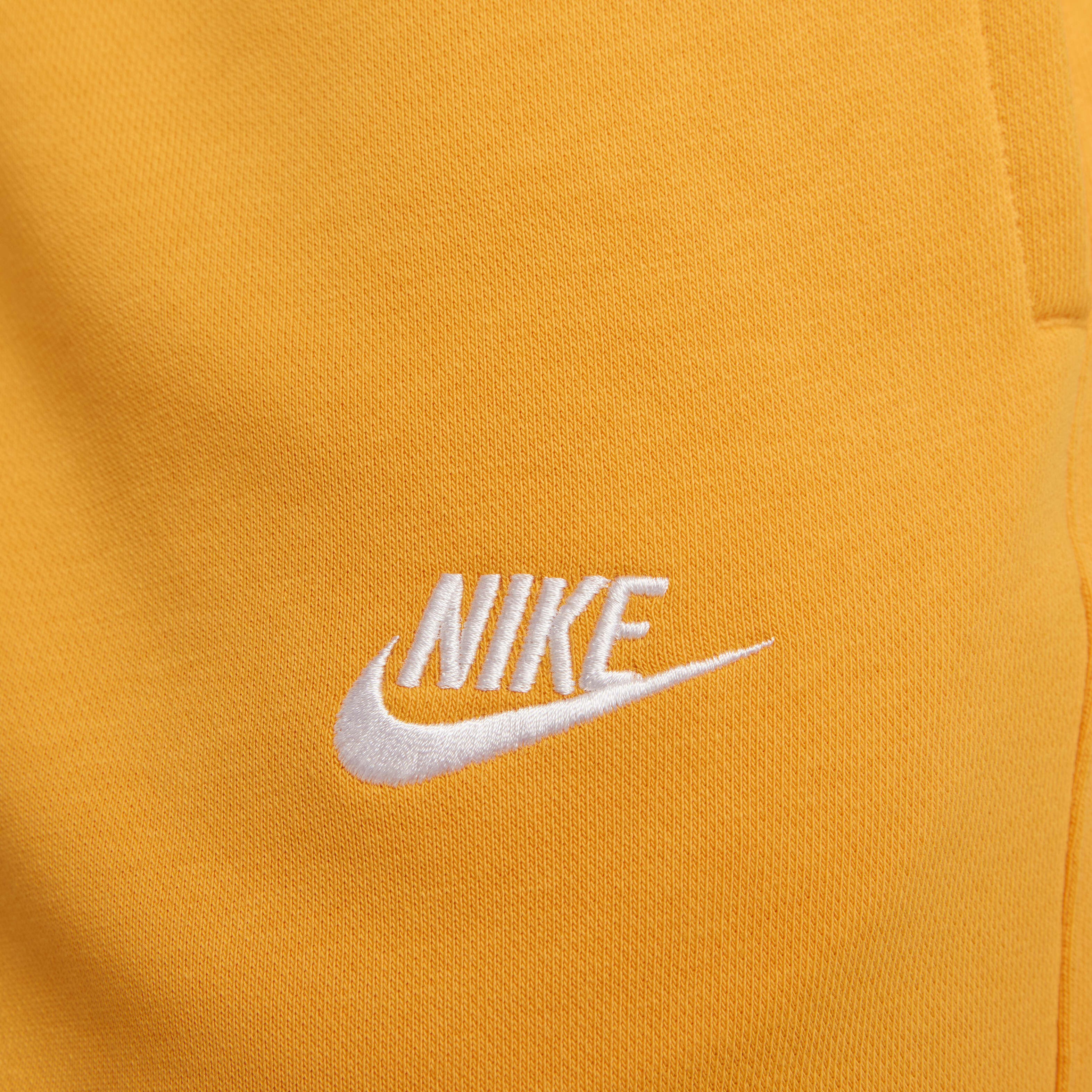 Nike Sportswear Club image number 3