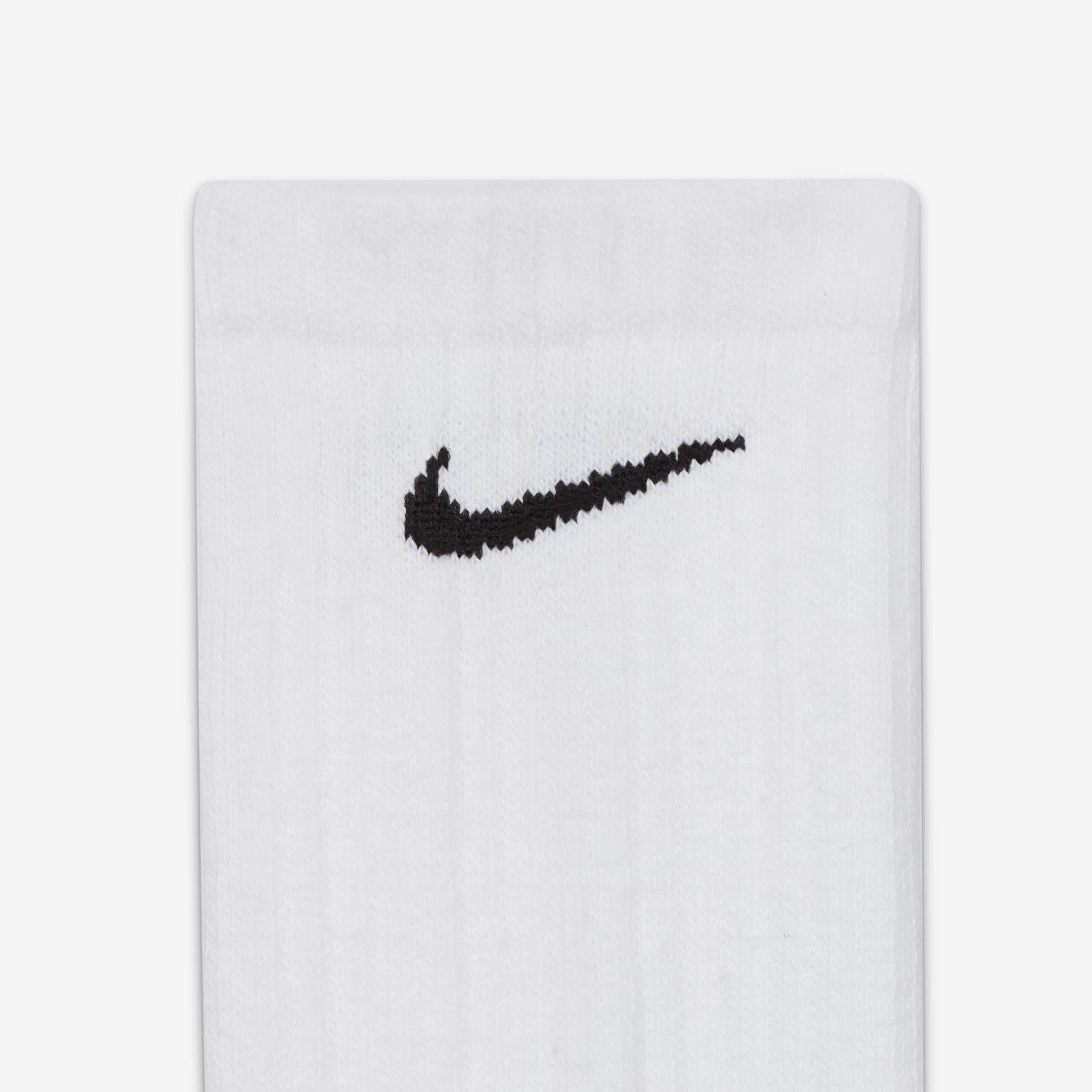 Nike Everyday Cushioned image number 3