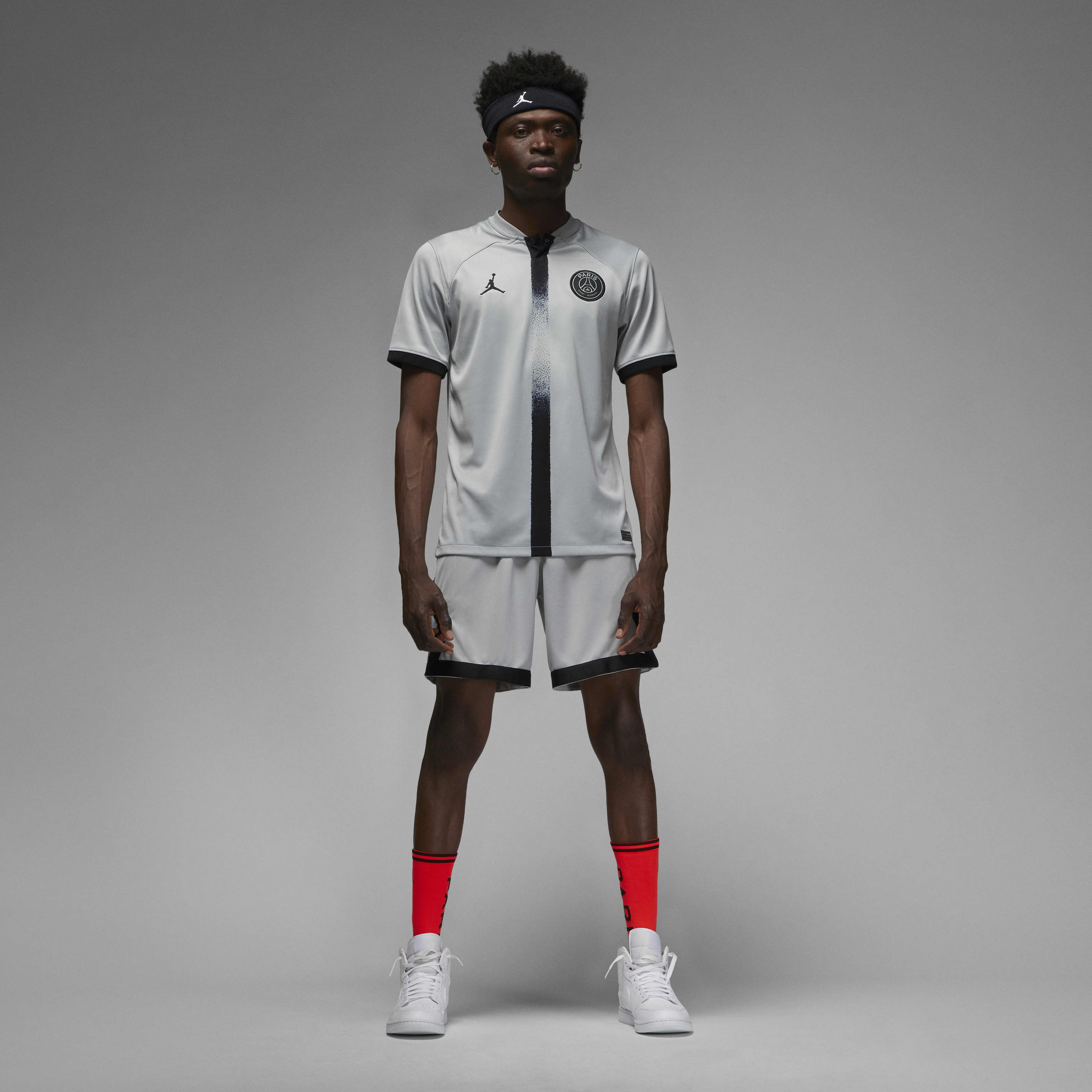 Nike Paris Saint-Germain Legend Long Sleeve T-Shirt 'Grey