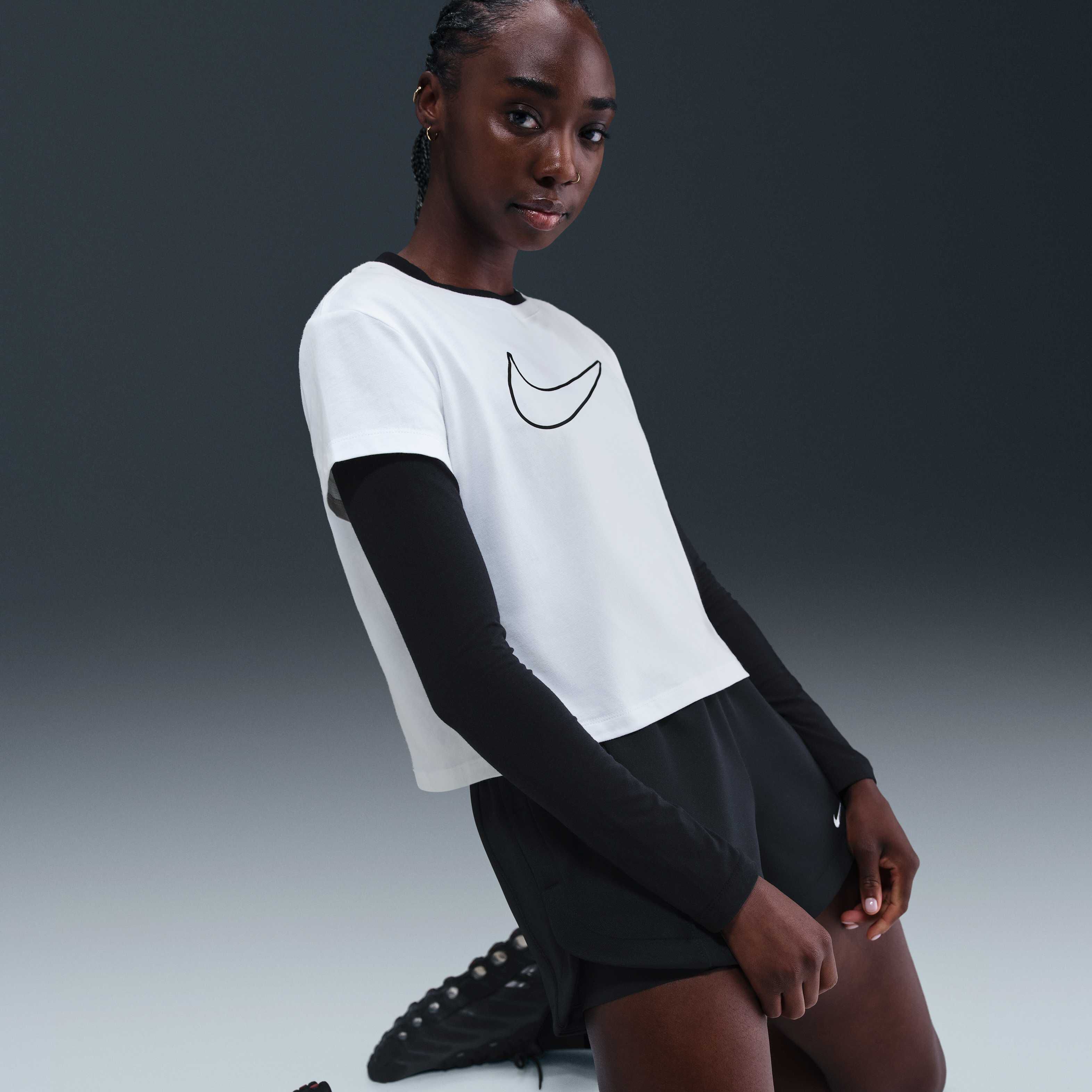 Nike Sportswear image number 2