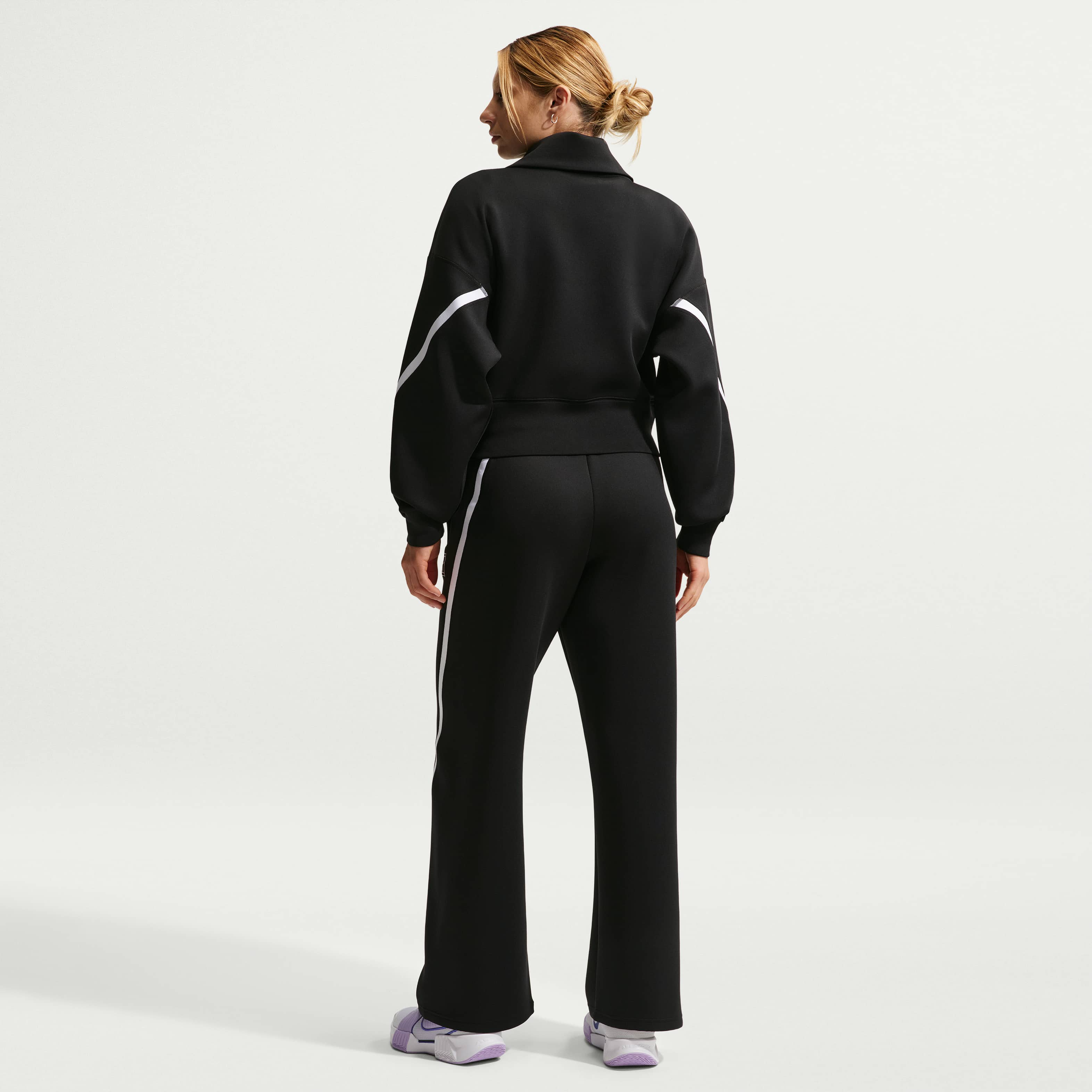 Buy Nike Advantage Women's Dri-FIT Full-Zip Tennis Jacket - Black/White ...