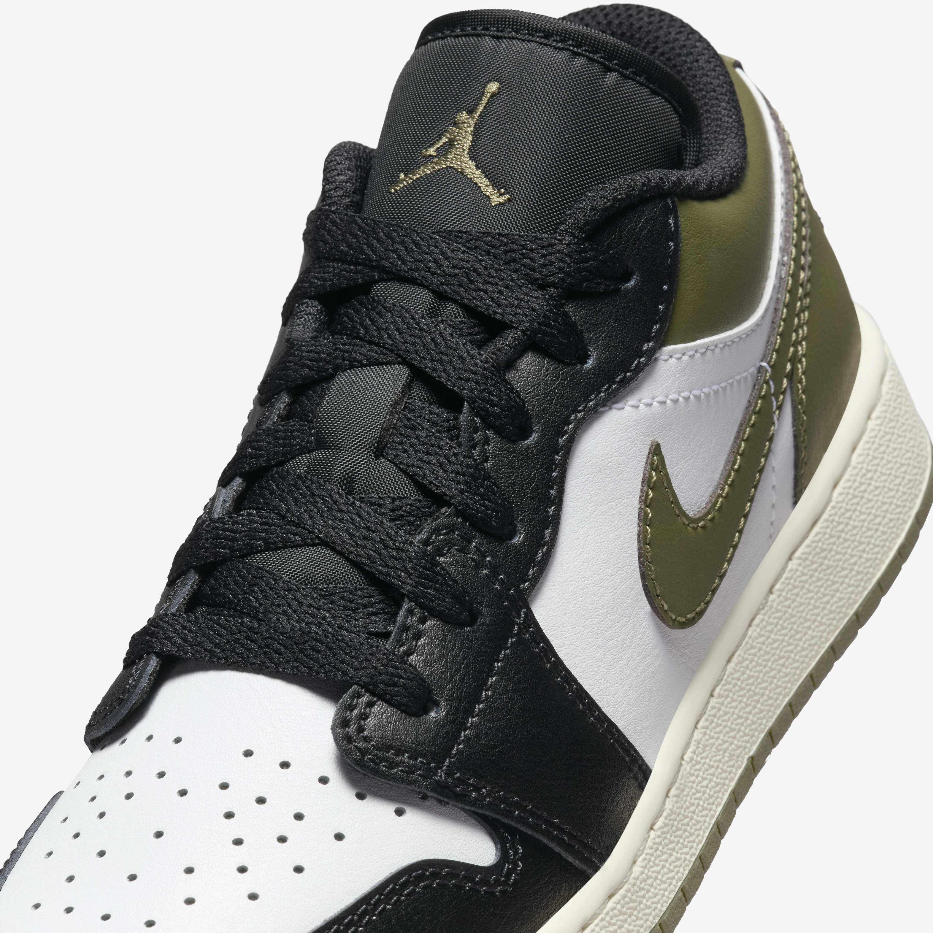 Air Jordan 1 Low image number 6