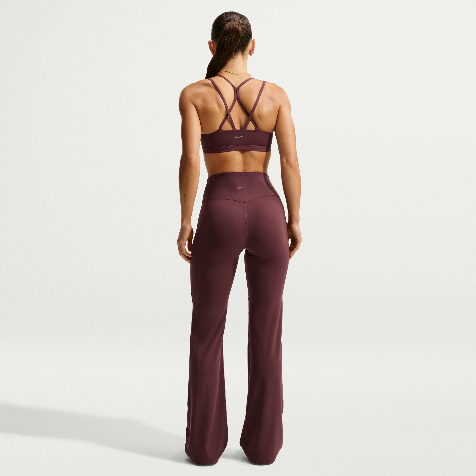 Nike Zenvy image number 1