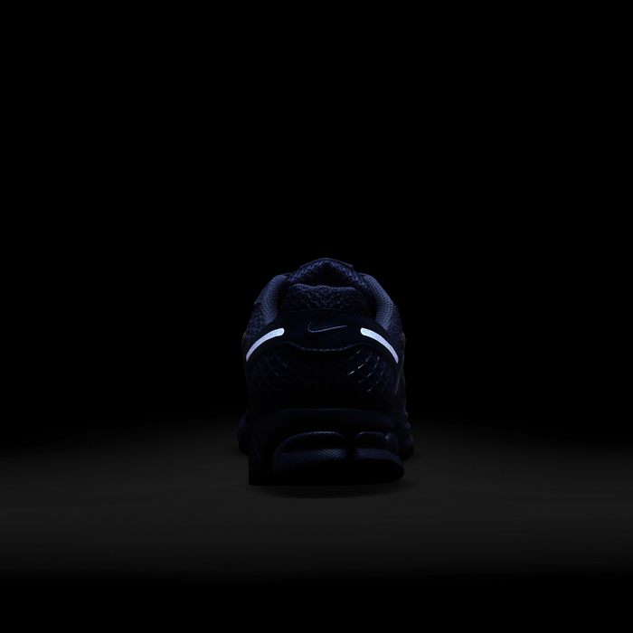 نايكي زووم فوميرو 5 image number 9 نايكي زووم فوميرو 5 image number 9