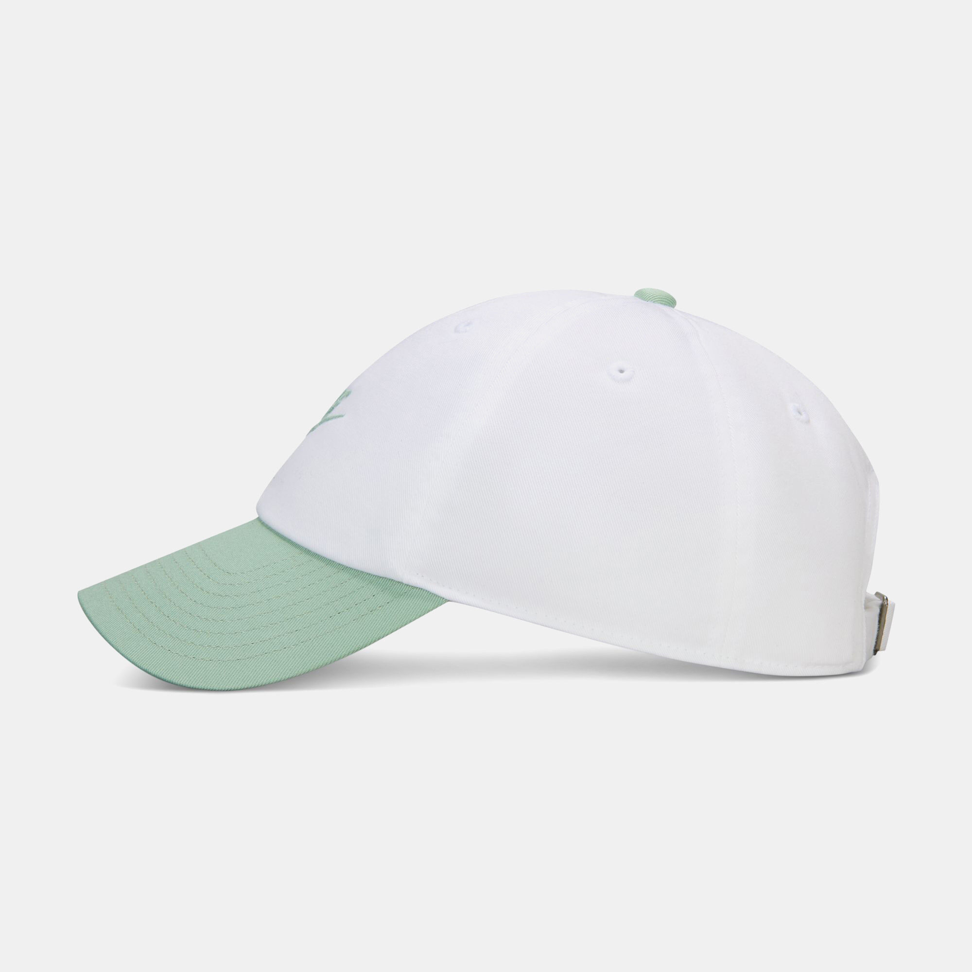 نايكي كلوب image number 4