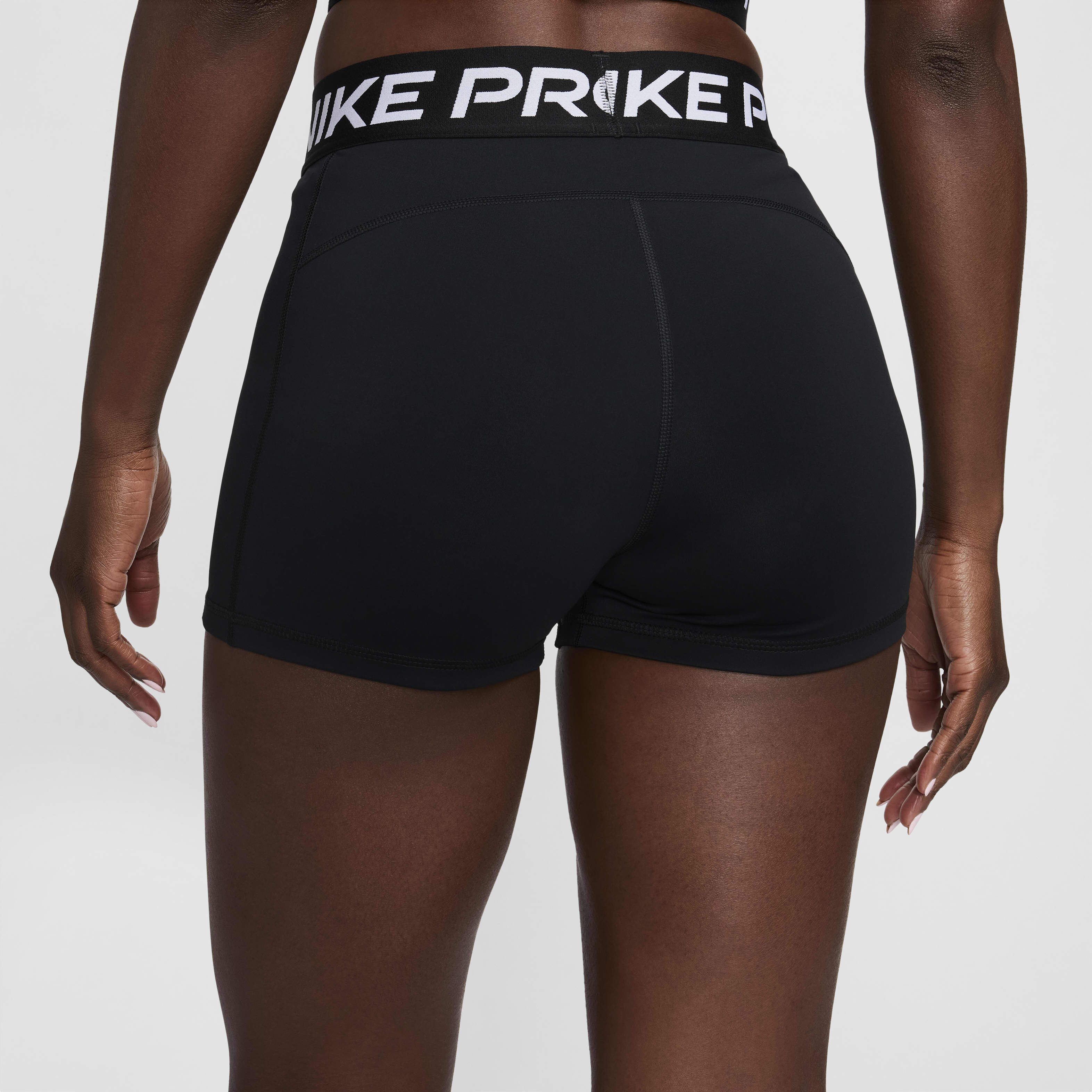 Nike Pro Leak Protection: Period image number 2