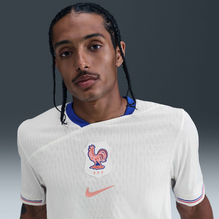 FFF 2025 Match Away (Women's Team) image number 2 FFF 2025 Match Away (Women's Team) image number 2