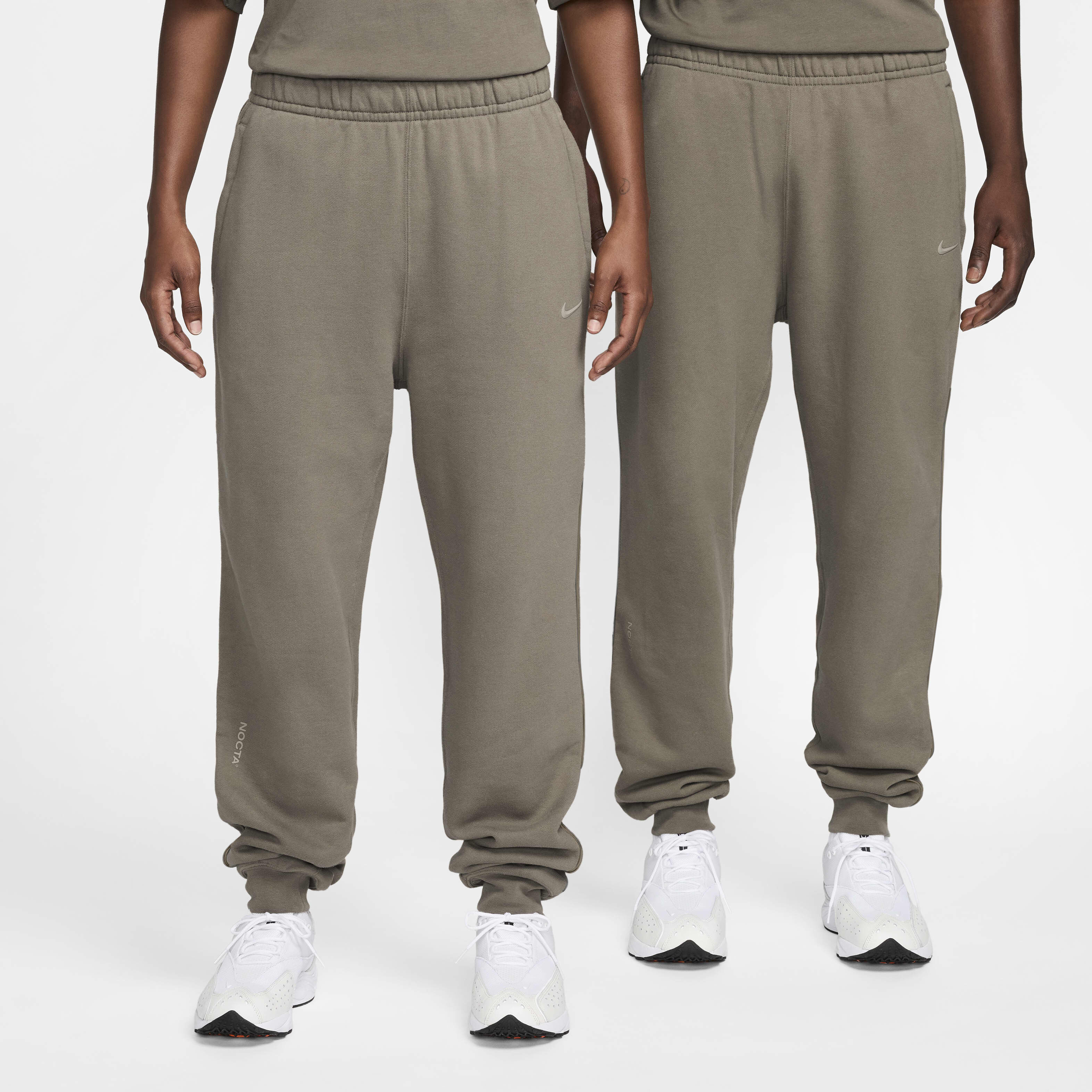 Nike premium joggers discount
