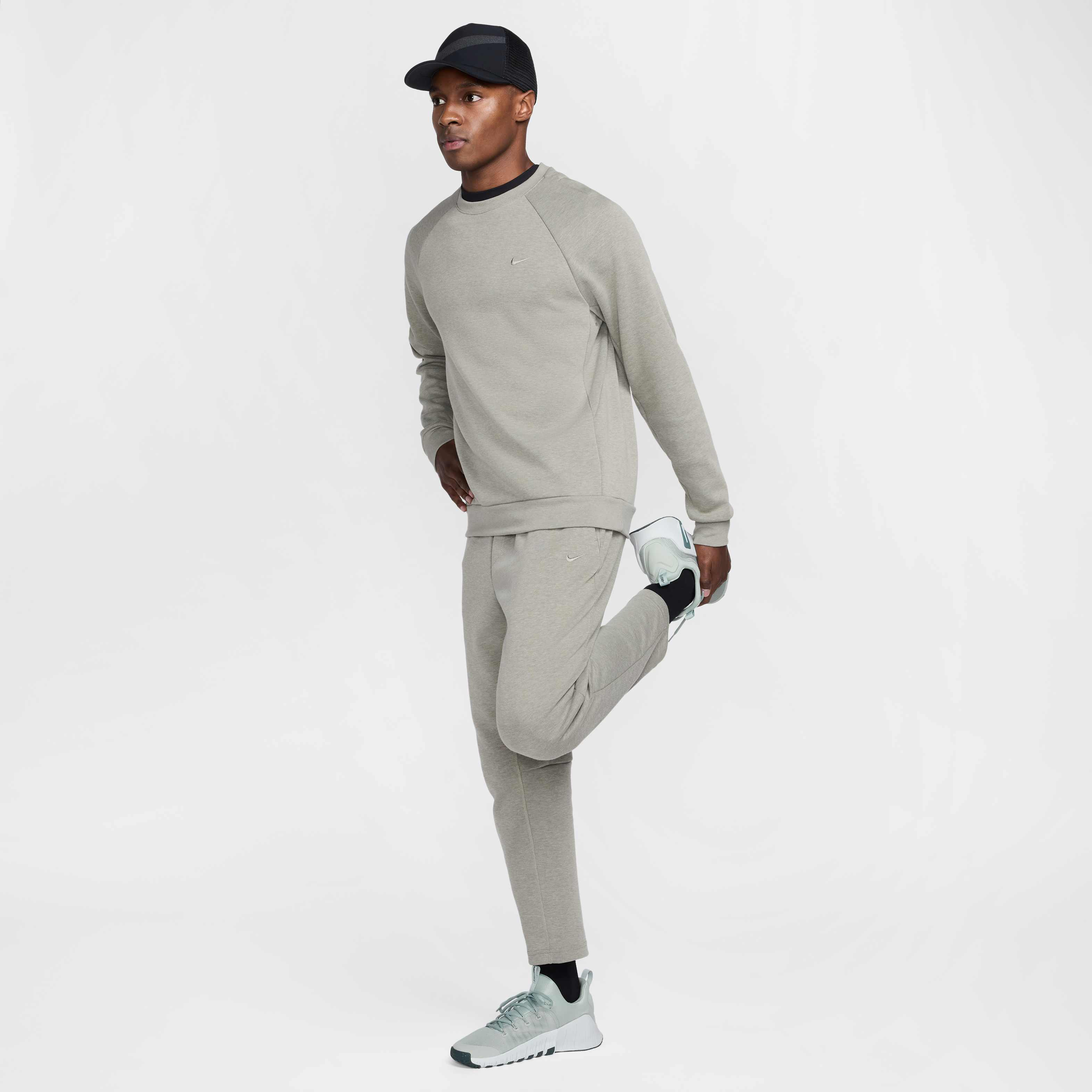 Nike Primary Fleece image number 8