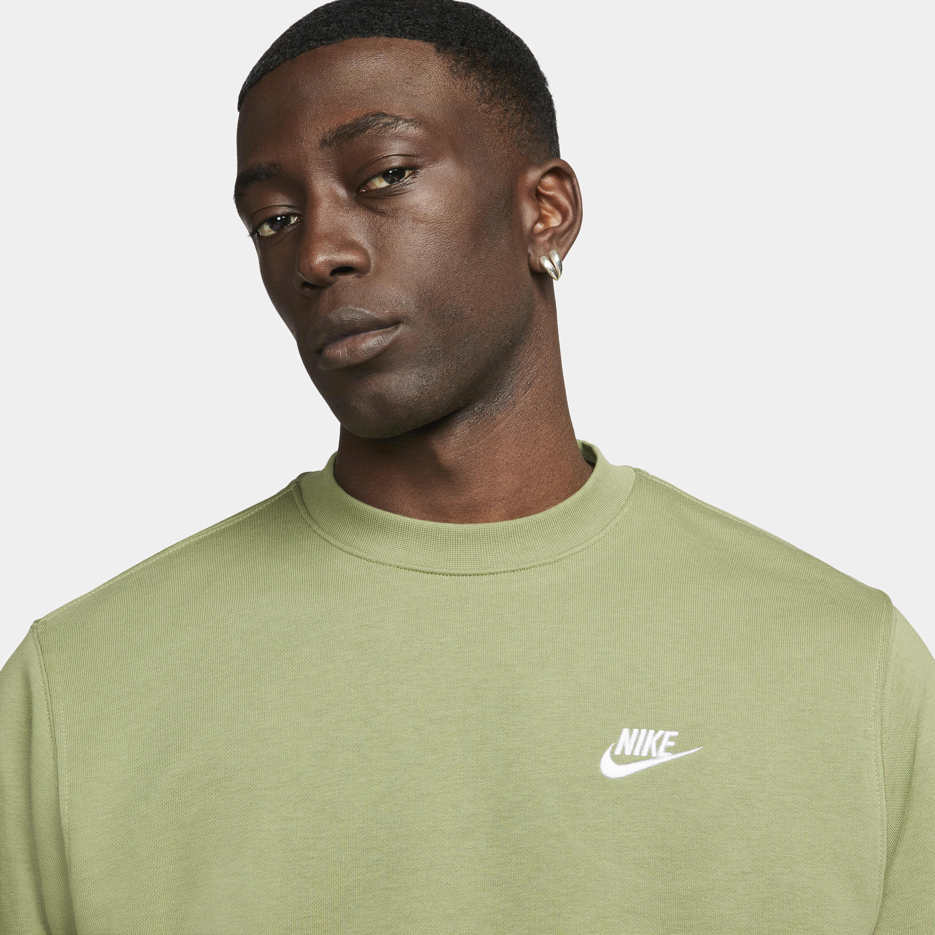 Nike Sportswear Club image number 2
