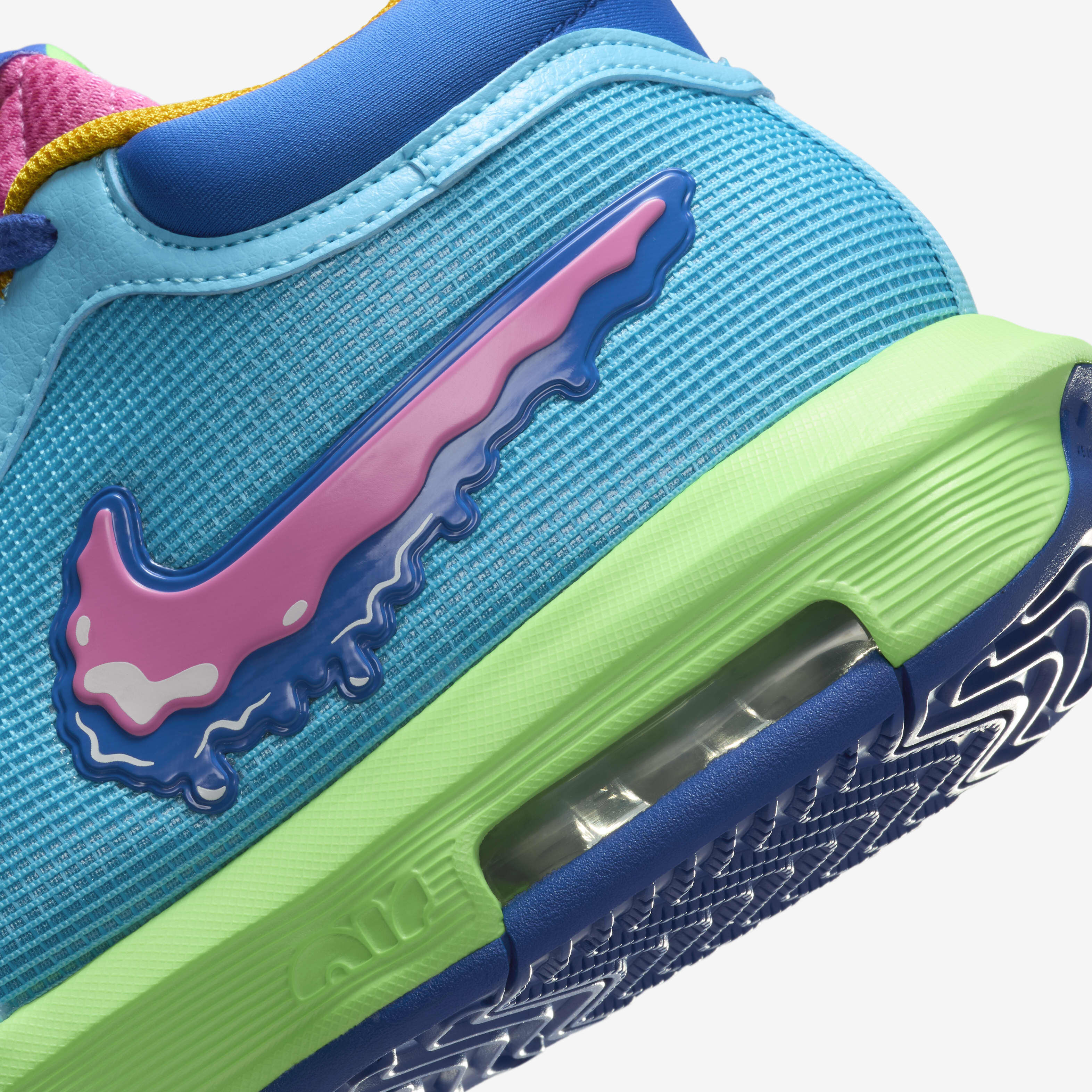 LeBron Witness 8 'I Promise School' image number 7