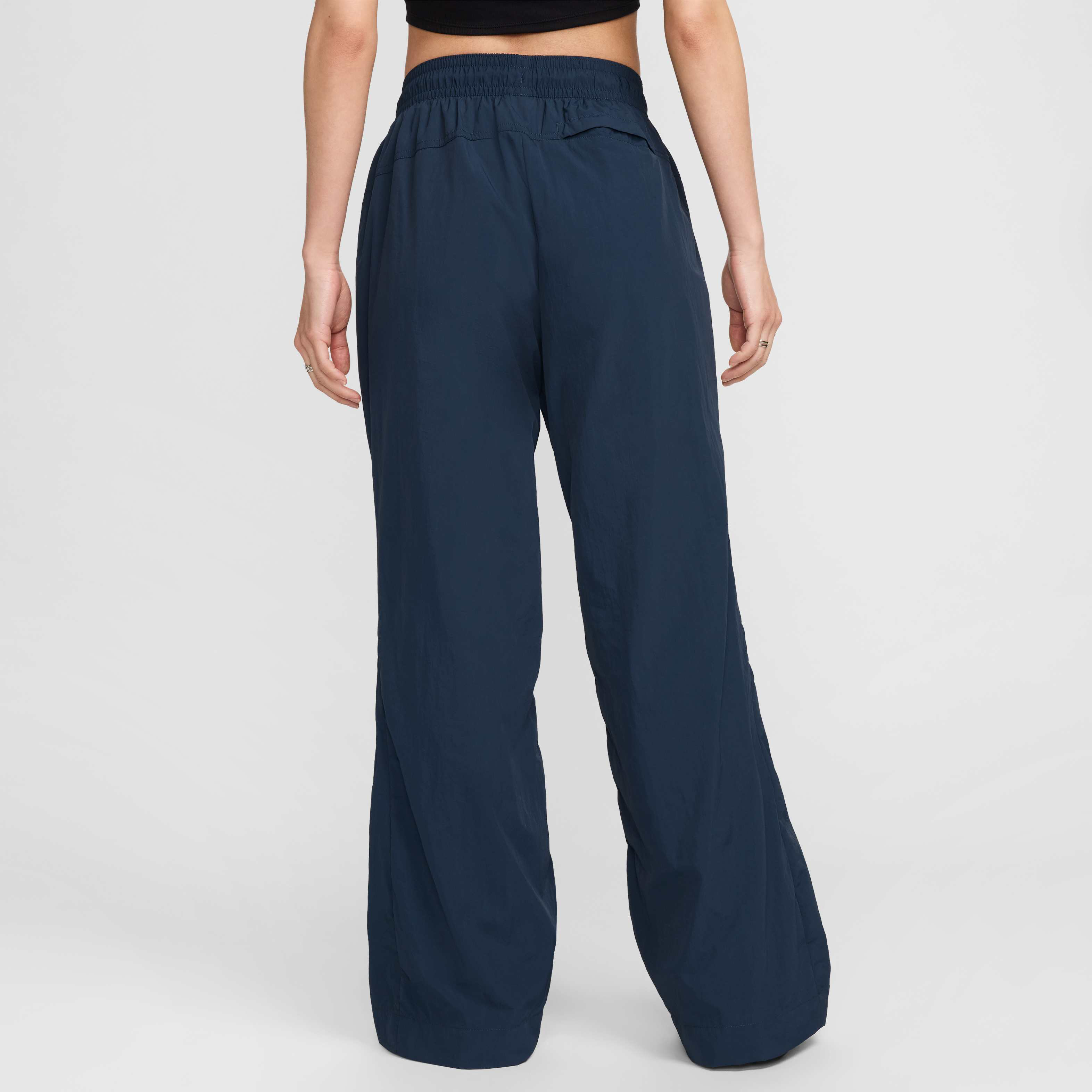 نايكي سبورتسوير كوليكشن image number 1