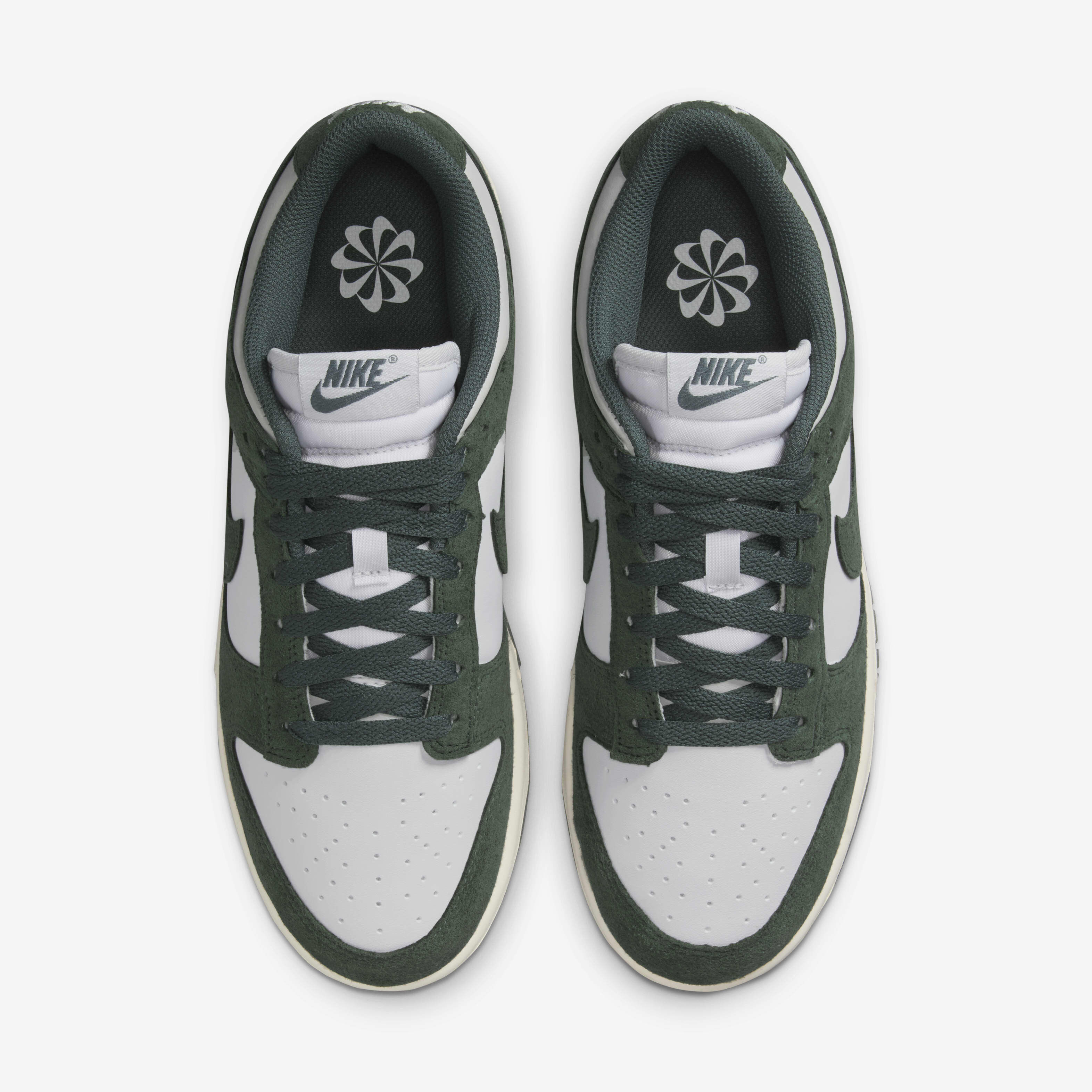 Nike Dunk Low image number 3