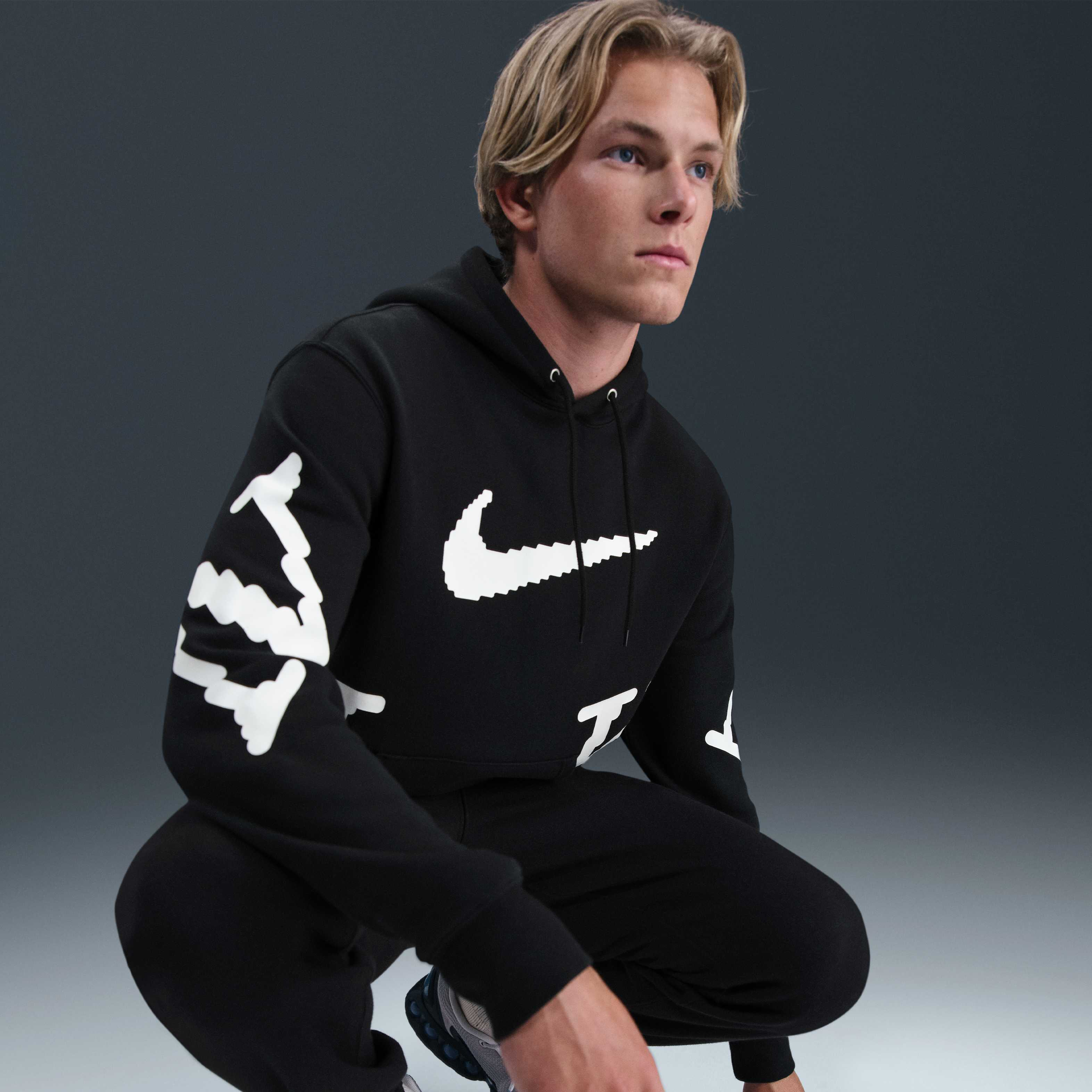 Nike Sportswear Club image number 2