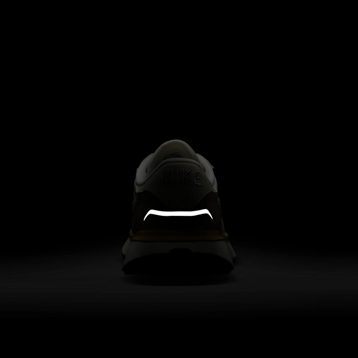 Nike Phoenix Waffle Leather image number 9 Nike Phoenix Waffle Leather image number 9