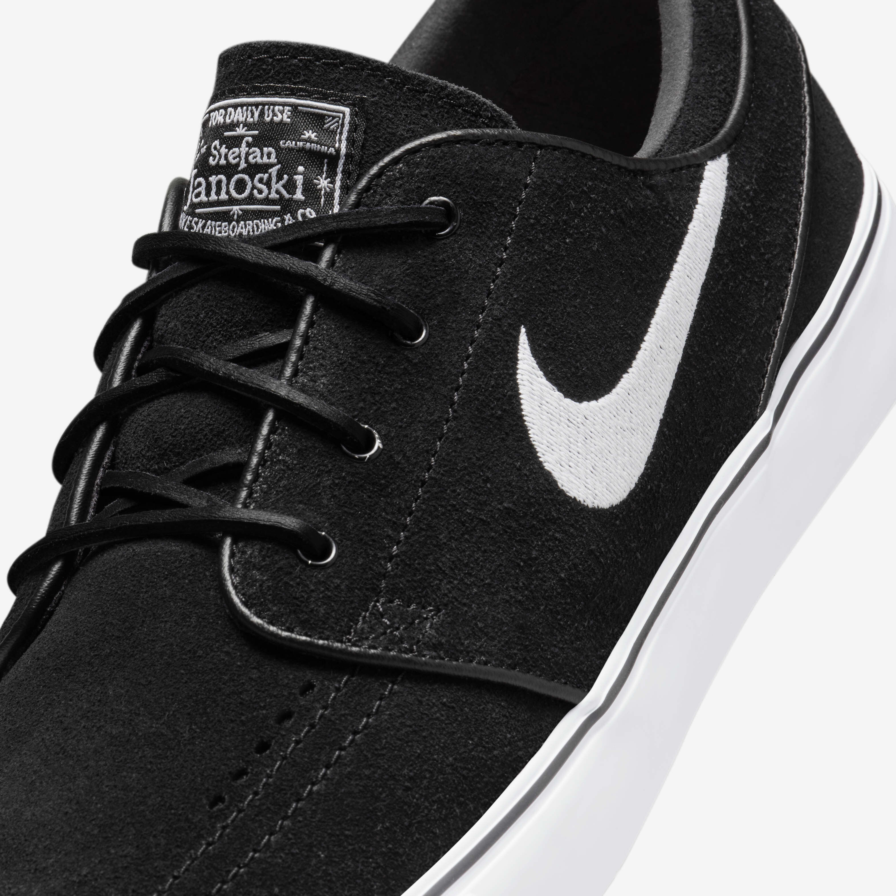 Buy Nike SB Zoom Janoski OG Skate Shoes Nike Saudi Official