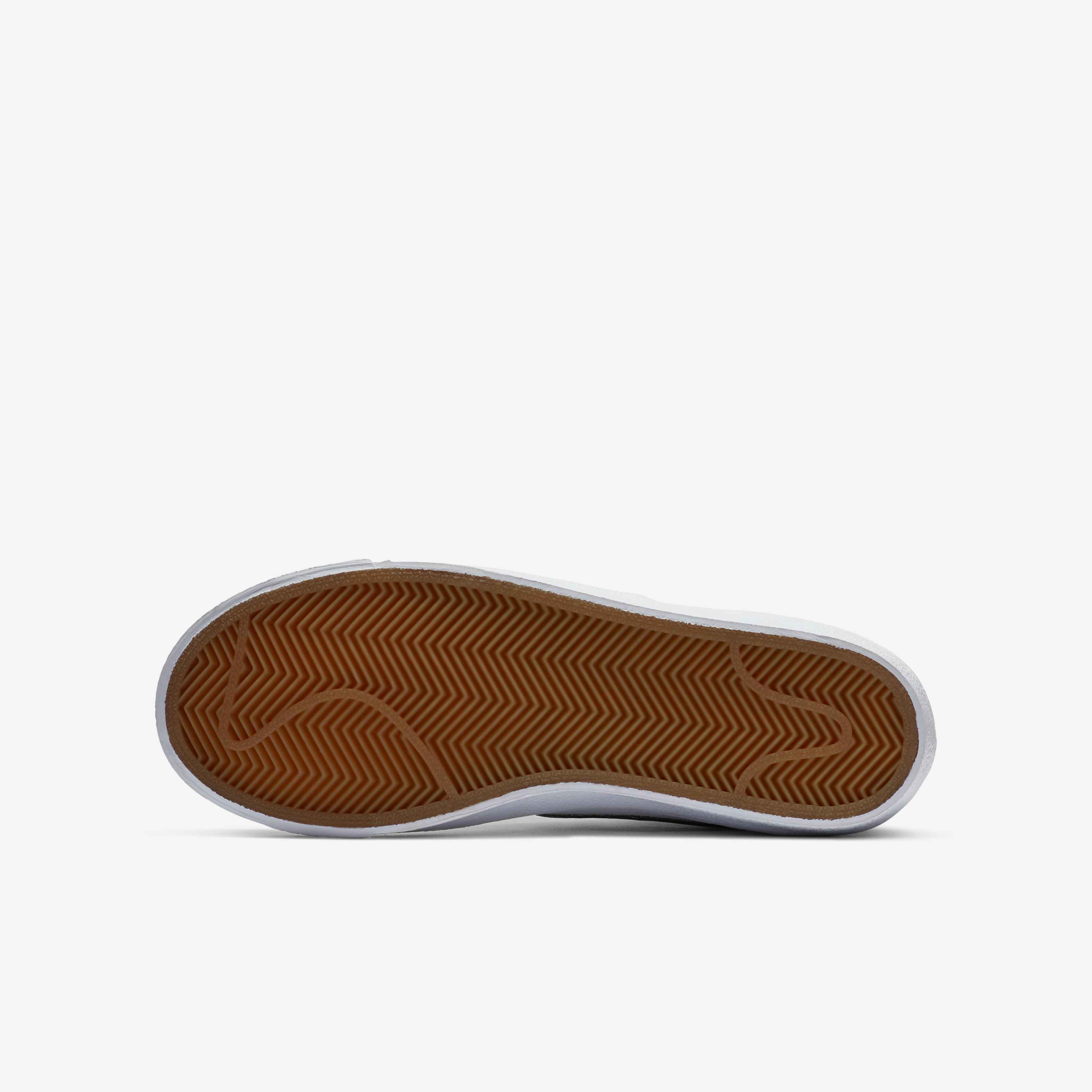 Nike Blazer Mid '77 image number 1