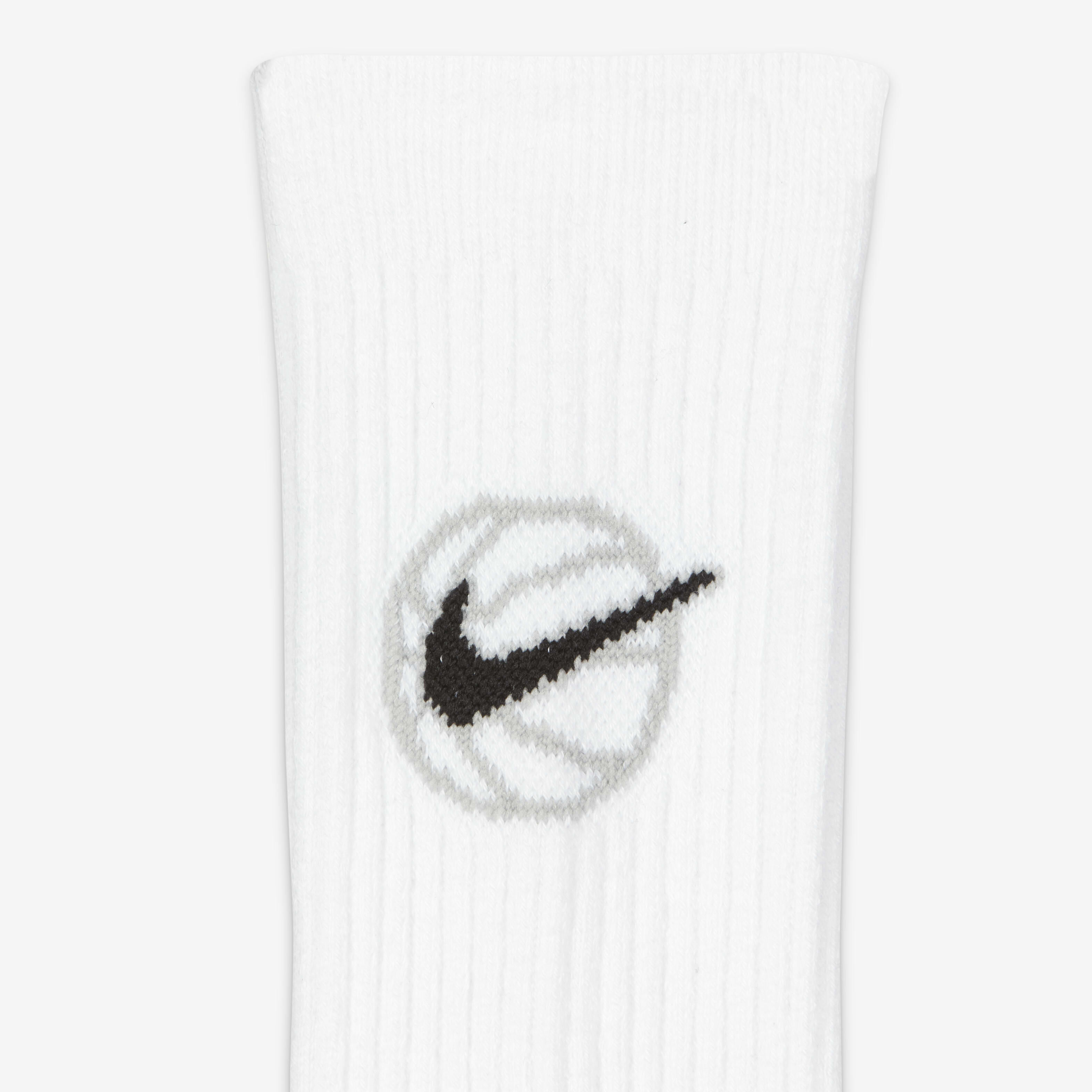 Nike elite everyday crew socks top