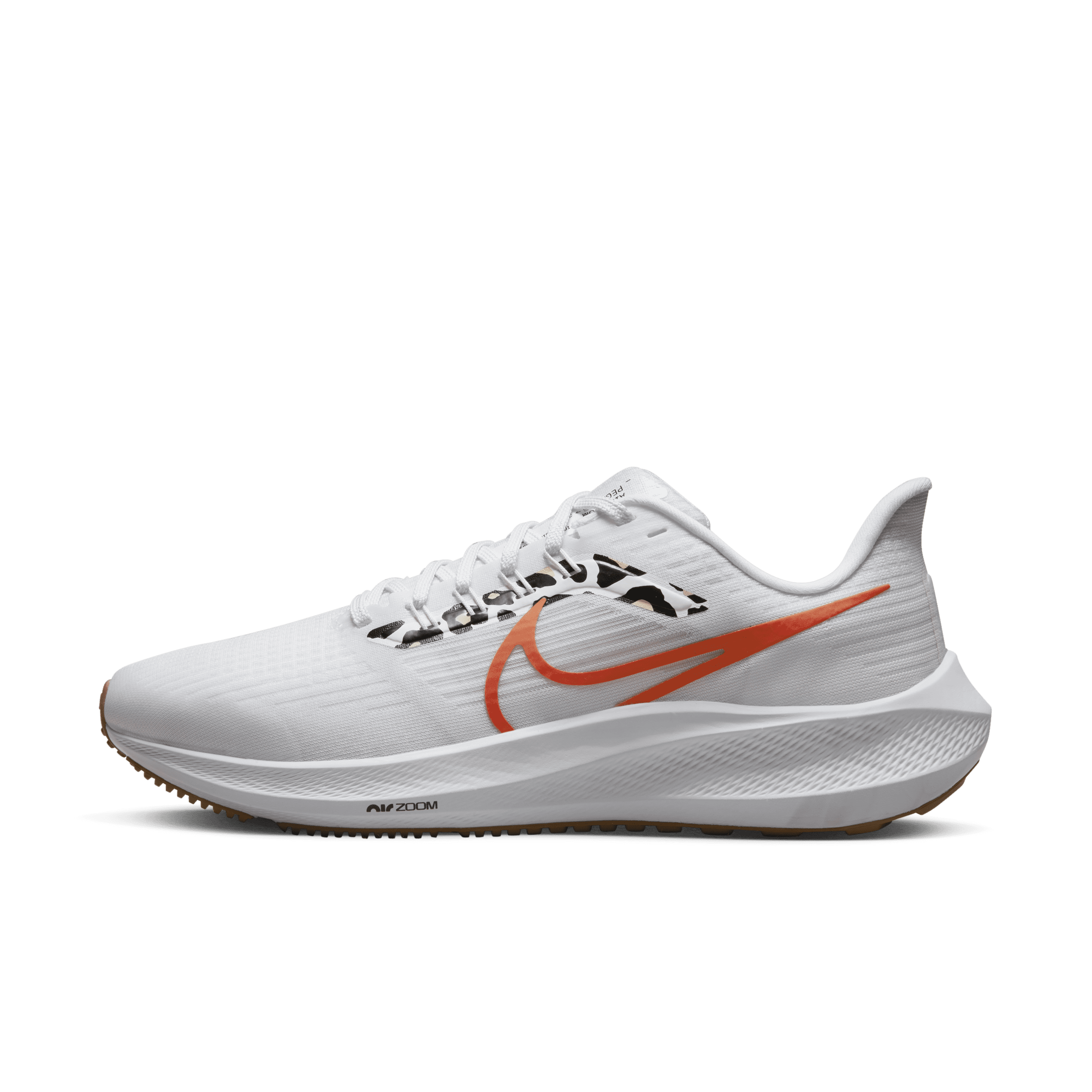 Shop Air Zoom Pegasus 39 Women's Road Running Shoes Nike KSA