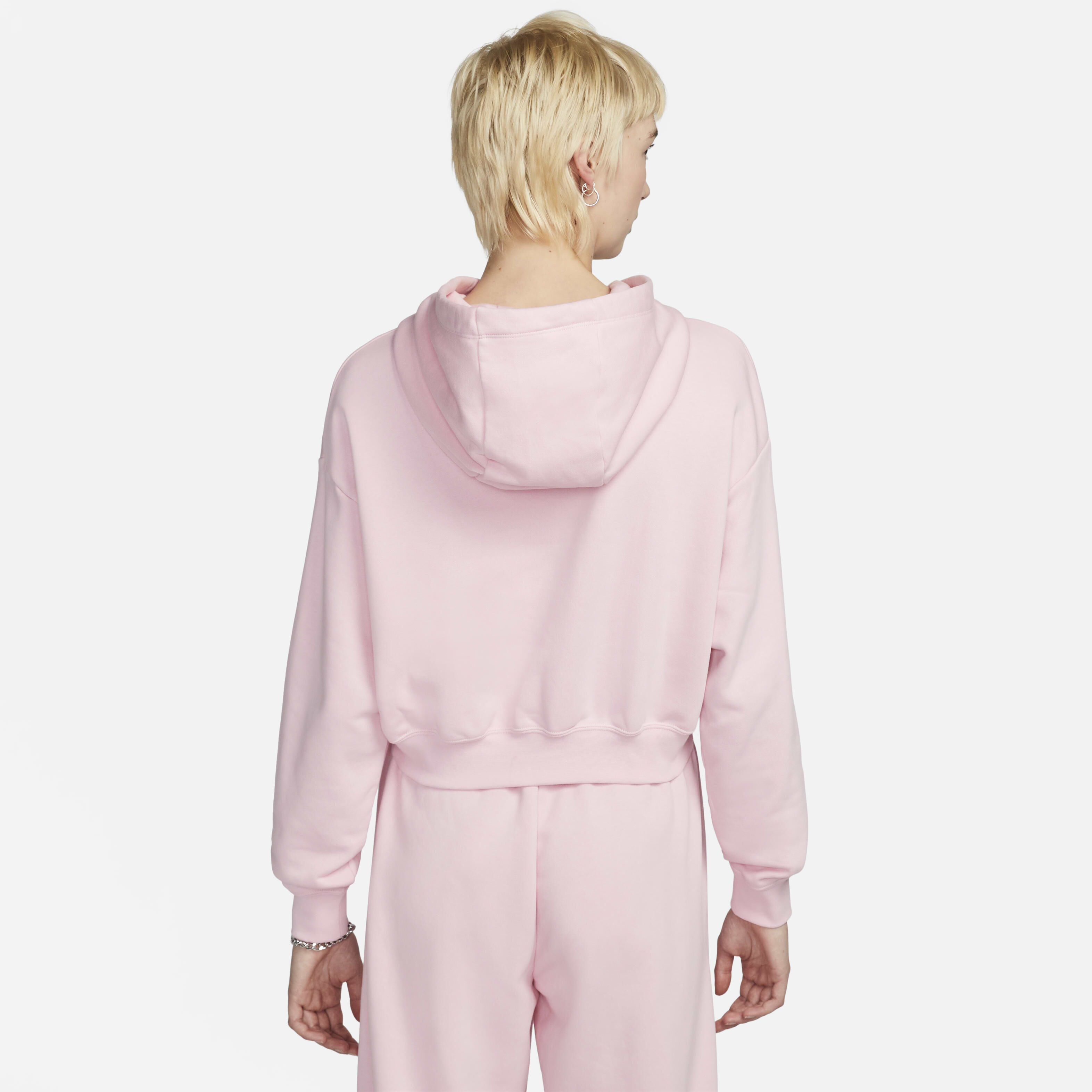 نايكي سبورتسوير كلوب فليس image number 1